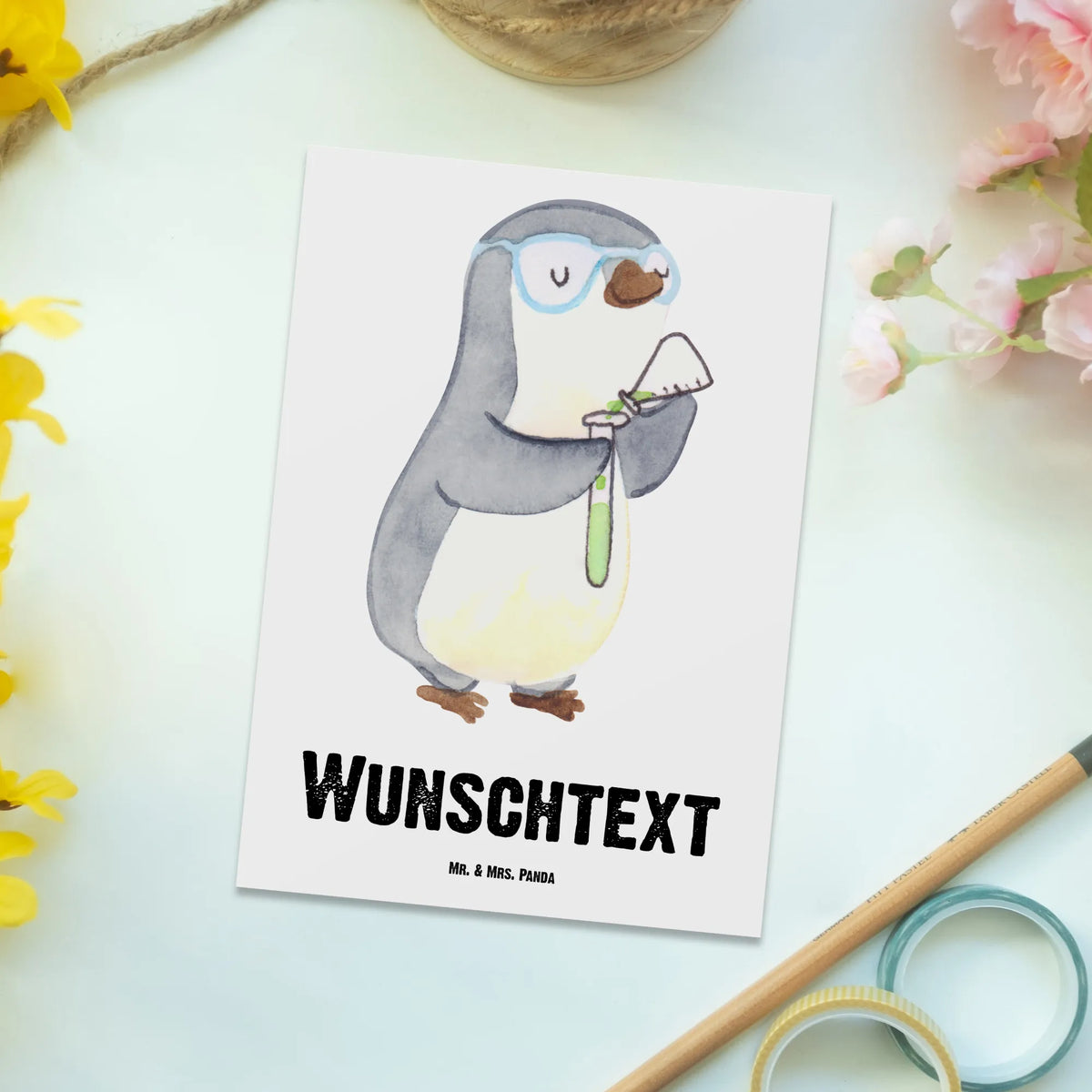 Personalisierte Postkarte Chemielaborant Herz Postkarte mit Wunschtext, individuelle grußkarte, personalisierte postkarten, Postkarte personalisiert, Personalisierte Mr. & Mrs. Panda Postkarte, Personalisierte Grußkarte, personalisierbare postkarte, grußkarte personalisiert, Postkarte Personalisierbar, Grußkarte mit Wunschtext, Karte mit Namen, Personalisierte Postkarte mit Wunschtext, Ansichtskarte mit Wunschtext, individuelle postkarte, Grußkarte mit Namen, Personalisierte Postkarte, Personalisierte Postkarte mit Namen, Ansichtskarte mit Namen, Postkarte mit eigenem Text, Personalisierte Karte, Grußkarte mit eigenem Text, Personalisierte Grußkarten, Individualisierbare Postkarte, Postkarte mit Namen, Postkarten mit Namen, Personalisierbare Grußkarte, Karte mit Wunschtext, Geschenk, Schenken, Jubiläum, Danke, Dankeschön, Beruf, Ausbildung, Abschied, Rente, Kollege, Kollegin, Arbeitskollege, Mitarbeiter, Firma, Chemiker, Labor, Chemielaborant, Studium, Naturwissenschaftler, Wissenschaftler, Forschung