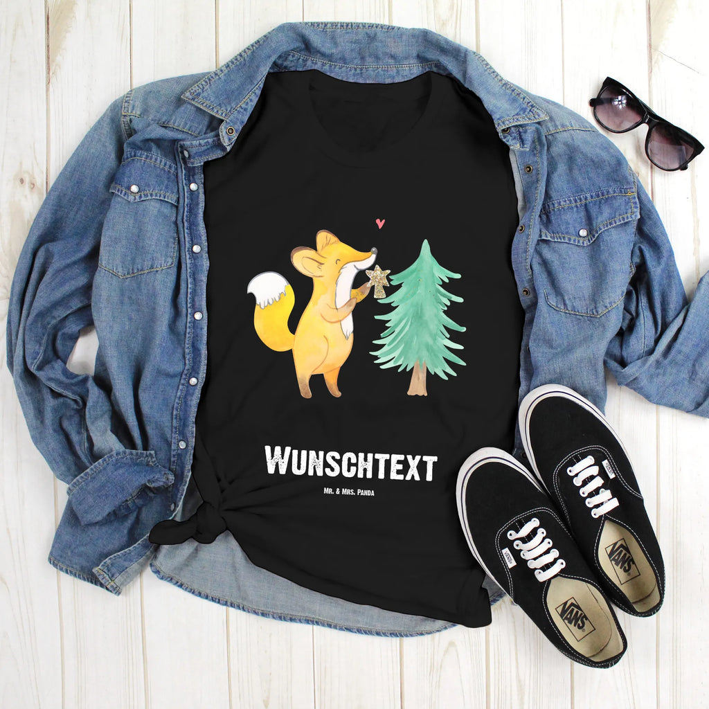 Personalised T-Shirt Fox Christmas tree T-Shirt mit Namen, Wunschtext, T-Shirt Personalisiert, T-Shirt mit Aufruck, Bedrucken, Nikolaus, Weihnachtsdeko, Winter, Heiligabend, Advent, Wintermotiv, Weihnachten, Weihnachtsmann, Fuchs, Weihnachtszeit, Schlittschuh, Weihnachtsdekoration, Weihnachtstage