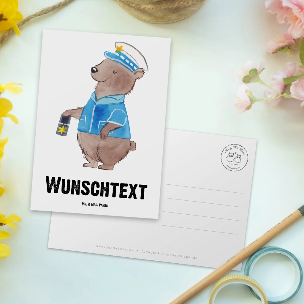 Personalisierte Postkarte Polizist mit Herz Karte mit Wunschtext, Postkarte personalisierbar, Ansichtskarte mit Namen, Postkarte bedrucken, Einladung mit Wunschtext, Grußkarte mit Namen, Geschenkkarte mit Namen, Postkarte mit Namen, Einladung mit Namen, Postkarte mit Wunschtext, Grußkarte mit Wunschtext, Geschenkkarte mit Wunschtext, Karte mit Namen, Ansichtskarte mit Wunschtext, Beruf, Ausbildung, Jubiläum, Abschied, Rente, Kollege, Kollegin, Geschenk, Schenken, Arbeitskollege, Mitarbeiter, Firma, Danke, Dankeschön, Polizeibeamter, Polizist, Polizei, Cop, Wachmann, Studium