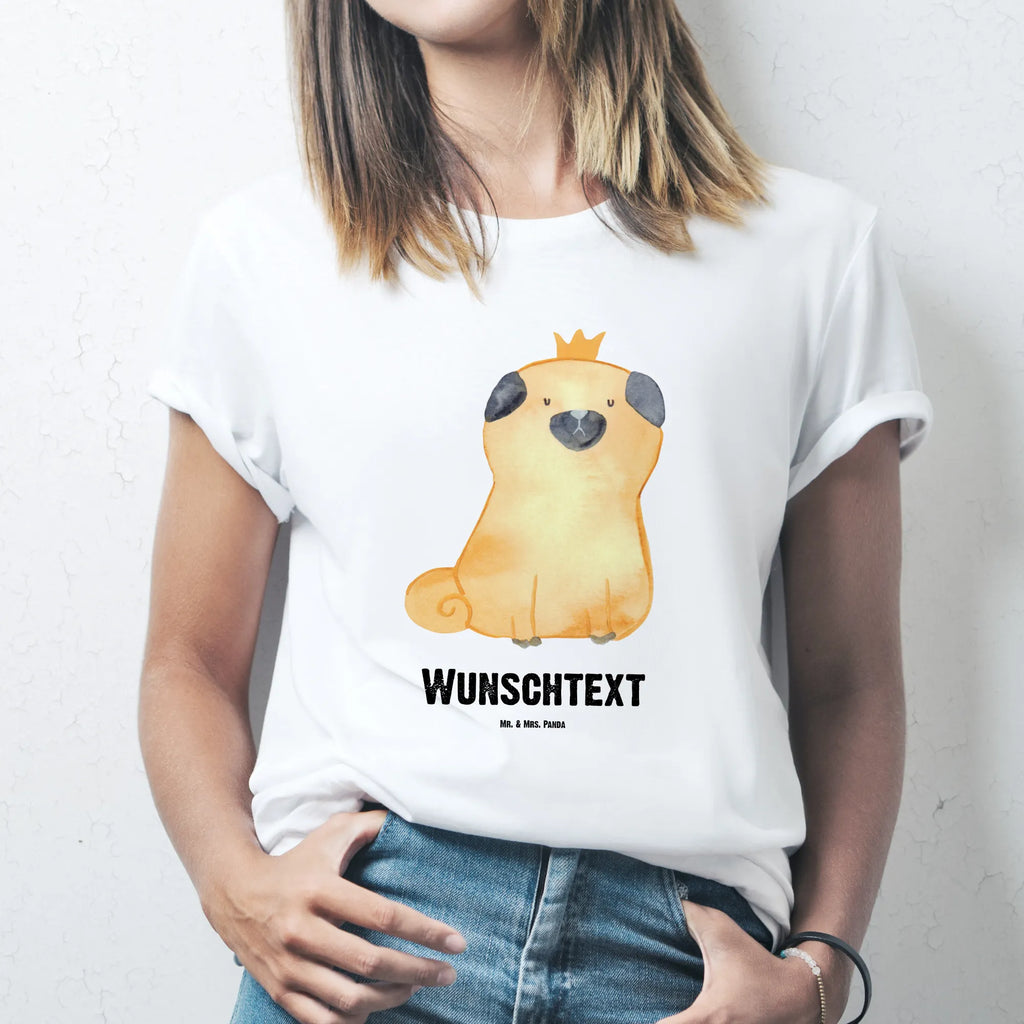 Personalisiertes T-Shirt Mops Krone Bedrucken, Wunschtext, Männer, T-Shirt mit Aufruck, Frauen, T-Shirt mit Namen, T-Shirt Personalisiert, Hund, Hundemotiv, Haustier, Hunderasse, Tierliebhaber, Hundebesitzer, Sprüche, lustig, Hundebesitzer. Spruch, kinderlos, allergisch, Hausregel, Mops