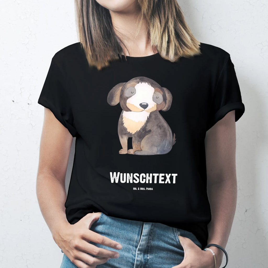 Personalised T-Shirt Dog Relax T-Shirt mit Aufruck, Bedrucken, T-Shirt mit Namen, Wunschtext, T-Shirt Personalisiert, Hundemotiv, Hund, Haustier, Tierliebhaber, Sprüche, Hunderasse, Hundebesitzer, Liebe, Hundeliebe, Schwarzer Hund, Hundeglück