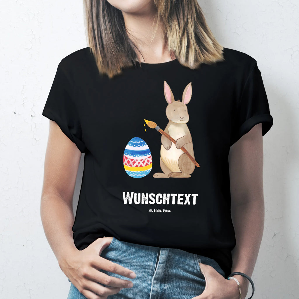Rozmiar L Personalizowana koszulka Zając Malowanie jajek T-Shirt mit Aufruck, Wunschtext, T-Shirt mit Namen, T-Shirt Personalisiert, Bedrucken, Ostergeschenke Kinder, Osternest, Ostergeschenke, Geschenke zu Ostern, Osterdeko, Ostern Geschenk, Ostern Kinder, Ostern, Osterhase, Bemalte Ostereier, Frohe Ostern, Eiermalen, Kaninchen, Osterblume, Hase, Osterei, Ostergrüße
