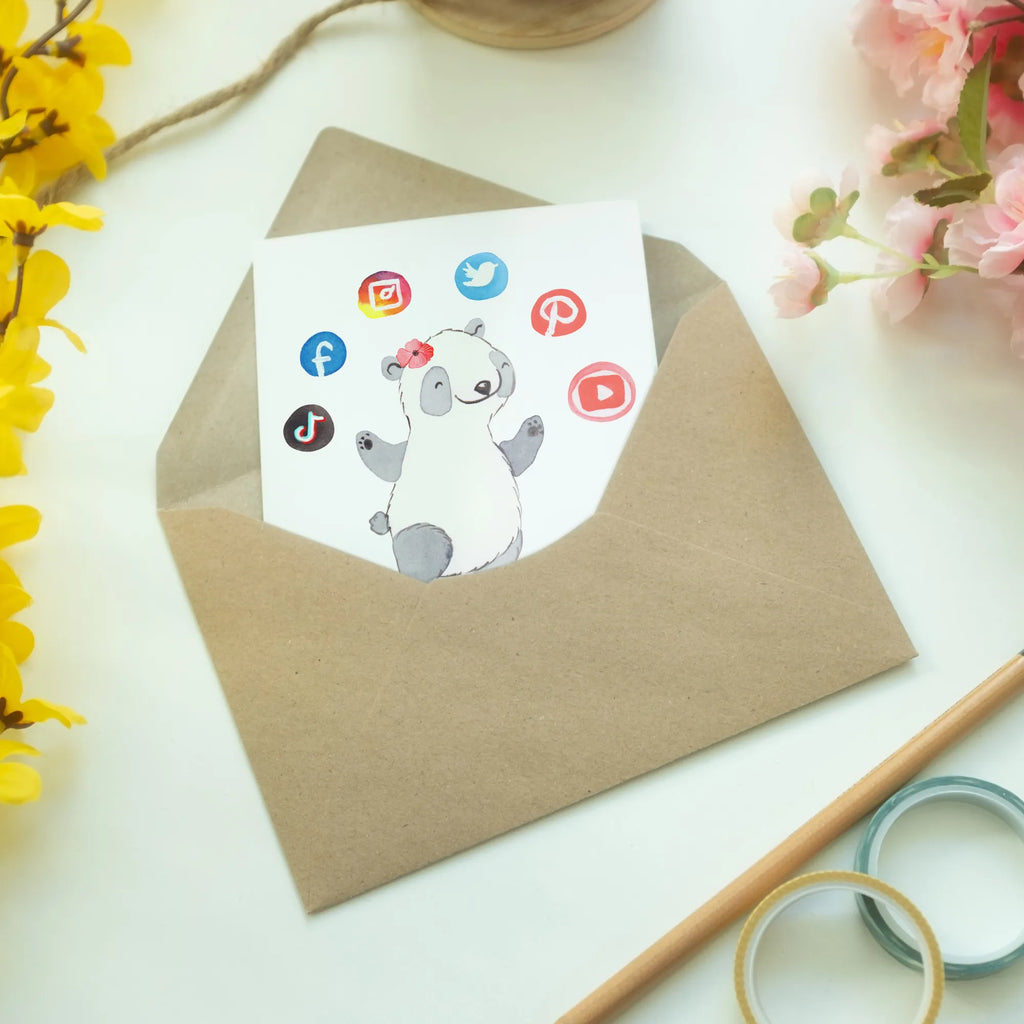 Personalisierte Grußkarte Online Marketing Manager mit Herz Grußkarte selber drucken, Grußkarten personalisiert, Personalisierte Grußkarte, Personalisierte Glückwunschkarte, Grußkarte selbst gestalten, Personalisierte Karte, Personalisierte Einladungskarte, Grußkarte als Geldgeschenk, Personalisiertere Klappkarte, Personalisierte Hochzeitskarte, Personalisierte Geburtstagskarte, Grußkarte mit Namen, Grußkarte mit persönlichen Nachrichten, Beruf, Ausbildung, Jubiläum, Abschied, Rente, Kollege, Kollegin, Geschenk, Schenken, Arbeitskollege, Mitarbeiter, Firma, Danke, Dankeschön, Digital Marketing, Online Marketing, Manager, Marketingmanager, Influencer Marketing