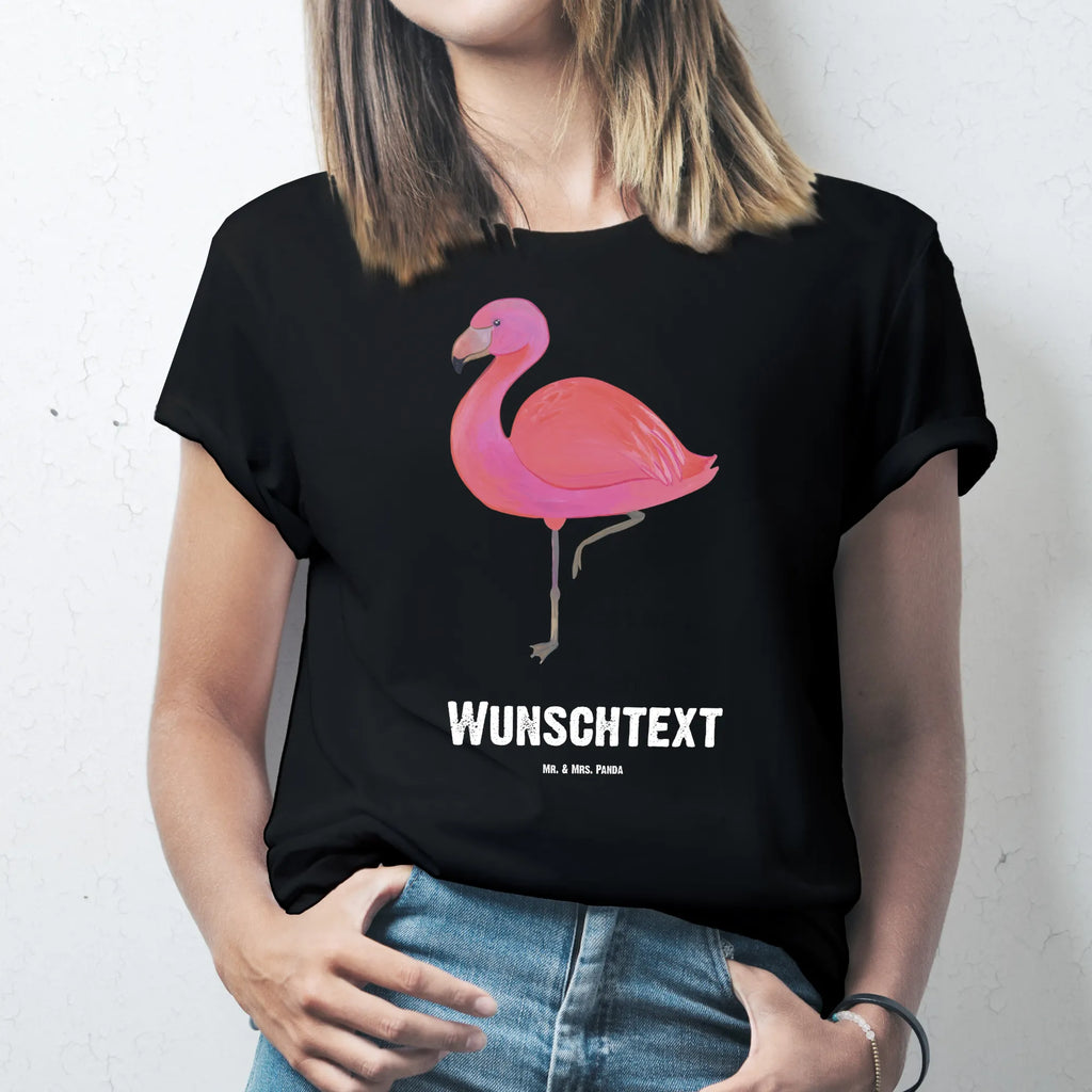 Personalised T-Shirt flamingo Classic Männer, T-Shirt Personalisiert, Wunschtext, T-Shirt mit Namen, Bedrucken, T-Shirt mit Aufruck, Frauen, Flamingo, Einzigartig, Freundinnen, ich, Sohn, Geschwister, Tochter, Selbstliebe, Spruch, Stolz, Außenseiter, für mich, Freundin