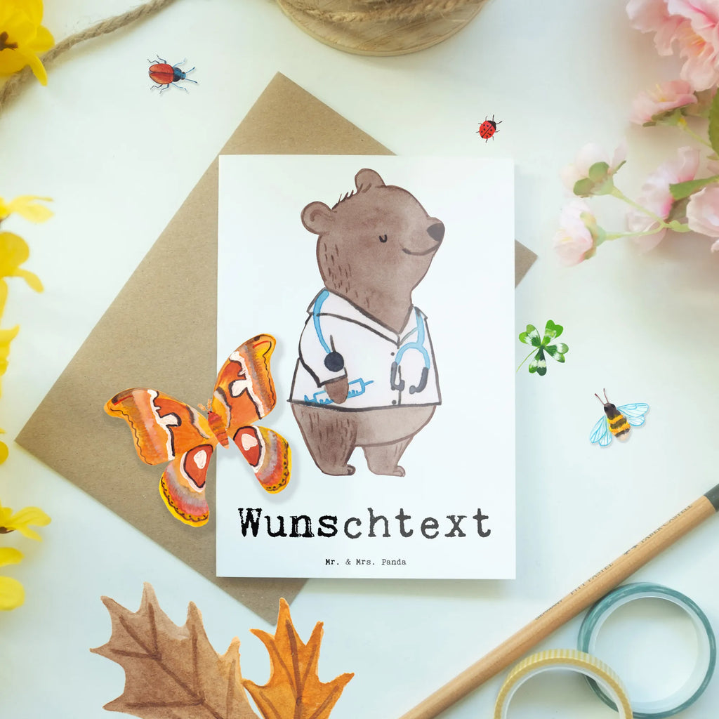 Personalisierte Grußkarte Arzt mit Herz Grußkarte mit persönlichen Nachrichten, Personalisierte Grußkarte, Grußkarten personalisiert, Personalisierte Glückwunschkarte, Personalisierte Einladungskarte, Personalisierte Hochzeitskarte, Personalisierte Karte, Grußkarte selbst gestalten, Grußkarte als Geldgeschenk, Personalisierte Geburtstagskarte, Grußkarte selber drucken, Personalisiertere Klappkarte, Grußkarte mit Namen, Beruf, Ausbildung, Jubiläum, Abschied, Rente, Kollege, Kollegin, Geschenk, Schenken, Arbeitskollege, Mitarbeiter, Firma, Danke, Dankeschön, Arztpraxis, Hausarzt, Doktortitel, Mediziner, Medizinstudium, Arzt, Doktor