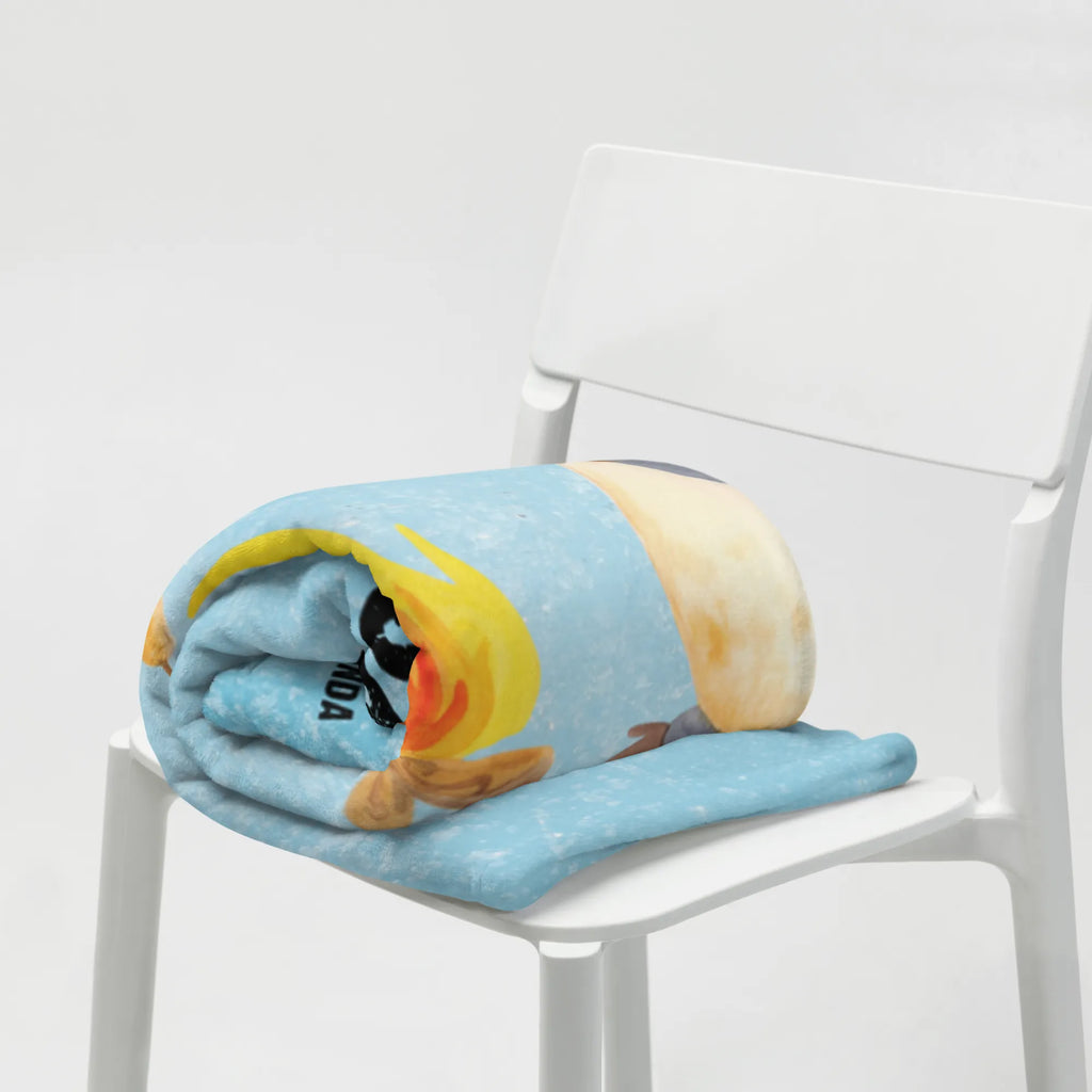 Personalisierte Decke Pinguin Lagerfeuer Kuscheldecke bedrucken, Personalisierte Decke, Decke mit Namen, Decke bedrucken, Kuscheldecke mit Namen, Pinguin, Büroalltag, Arbeit, Liebe, Feuer, Lagerfeuer, Leben, Marshmallows, Lebensmotivation, Lebensspruch, Neustart, Job, Pinguine, Maus, Motivation, grillen, Büro