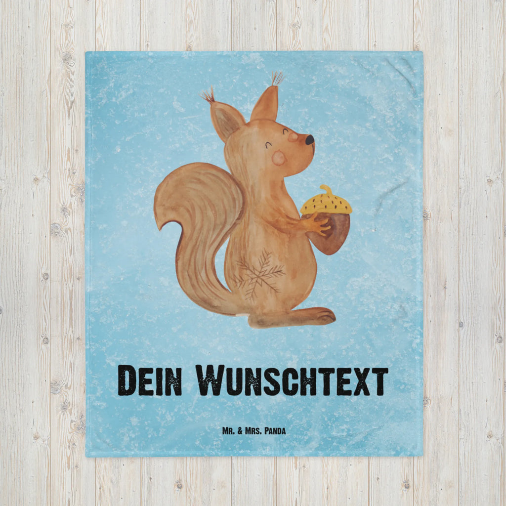 Personalisierte Decke Eichhörnchen Weihnachten Kuscheldecke mit Namen, Decke mit Namen, Personalisierte Decke, Kuscheldecke bedrucken, Decke bedrucken, Winter, Weihnachten, Weihnachtsdeko, Nikolaus, Advent, Heiligabend, Wintermotiv, Weihnachtsmotiv, Guten Rutsch, Frohe Weihnachten, Vogel, Frohes neues Jahr, Neujahr, Weihnachtsgruß