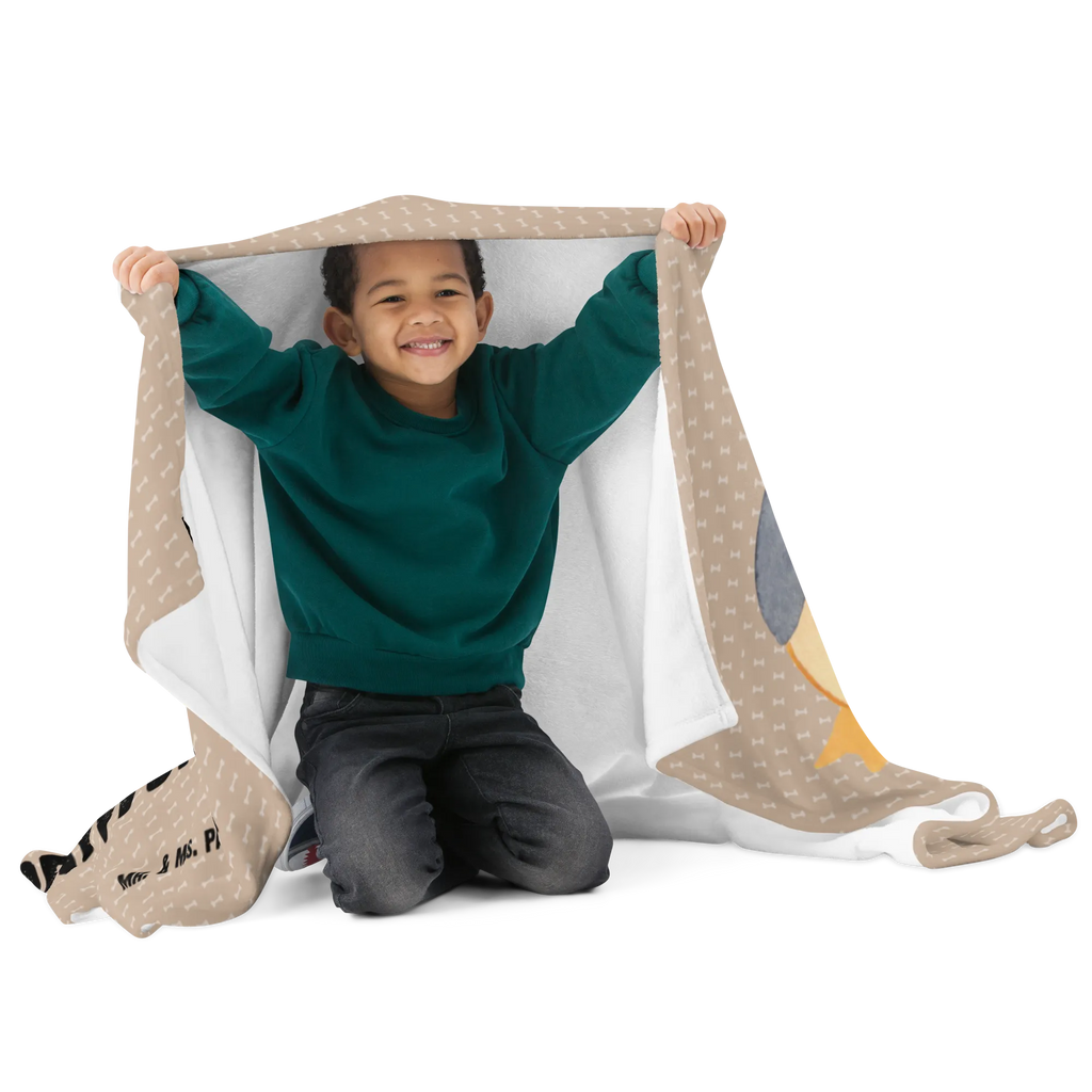 Personalised blanket pug Crown custom printed blanket, blanket with name, personalized throw, personalized quilt, monogrammed blanket, custom blanket, custom throw blanket, photo blanket, fleece blanket with name, personalized fleece, dog, mutt, hound, woof, dog mama, dog breed, love dogs, love for dogs, dog decorative items, bag with dog print, funny gifts for dog owners, what do you give a dog lover, Christmas gifts for dogs, gifts for dogs, dog sayings, childless, Pug, funny, dog owners. Saying, allergic, house rules