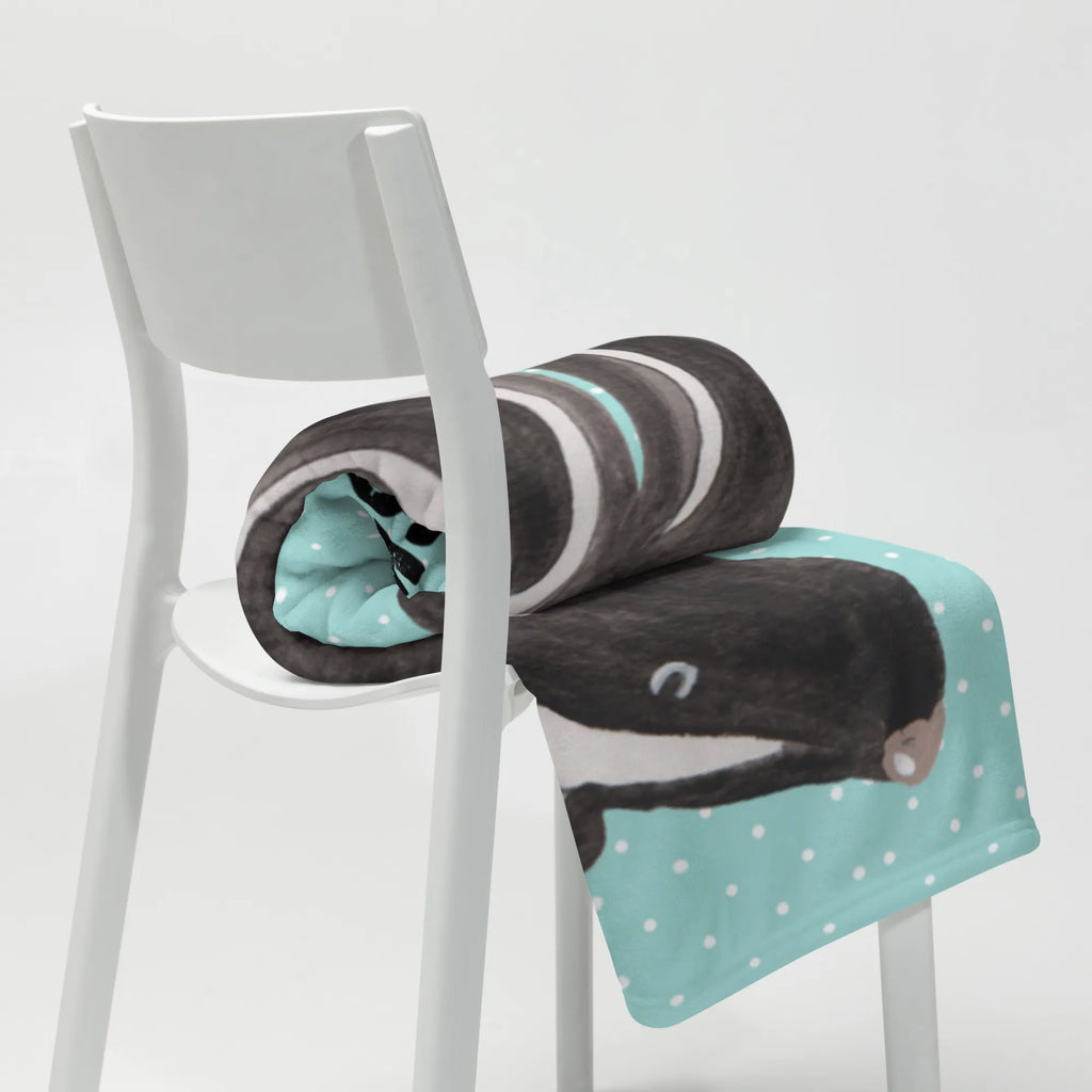 Personalisierte Decke Stinktier sitzend Kuscheldecke bedrucken, Decke mit Namen, Kuscheldecke mit Namen, Personalisierte Decke, Decke bedrucken, Stinktier, Skunk, Raubtier, Recht, Besserwisser, Stinki, Stinker, Büro, Wildtier, Spruch