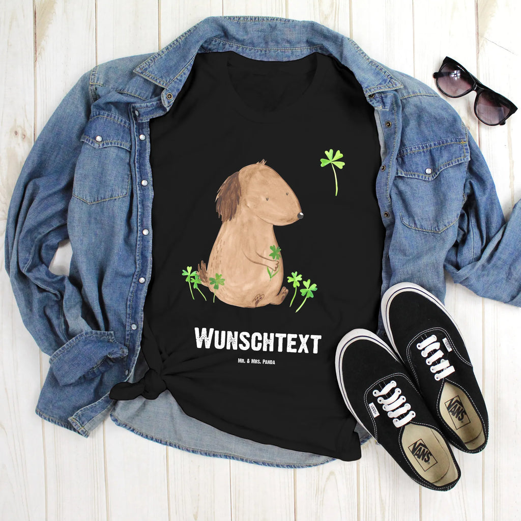 Rozmiar L Personalizowana koszulka pies koniczyna T-Shirt mit Namen, T-Shirt mit Aufruck, Männer, Frauen, Wunschtext, Bedrucken, T-Shirt Personalisiert, Hundemotiv, Hund, Haustier, Tierliebhaber, Sprüche, Hunderasse, Hundebesitzer, Glück, Glücksbringer, Neuanfang, Tagträume, Kleeblatt, Motivation, Geschenk, Selbstliebe, Achtsamkeit