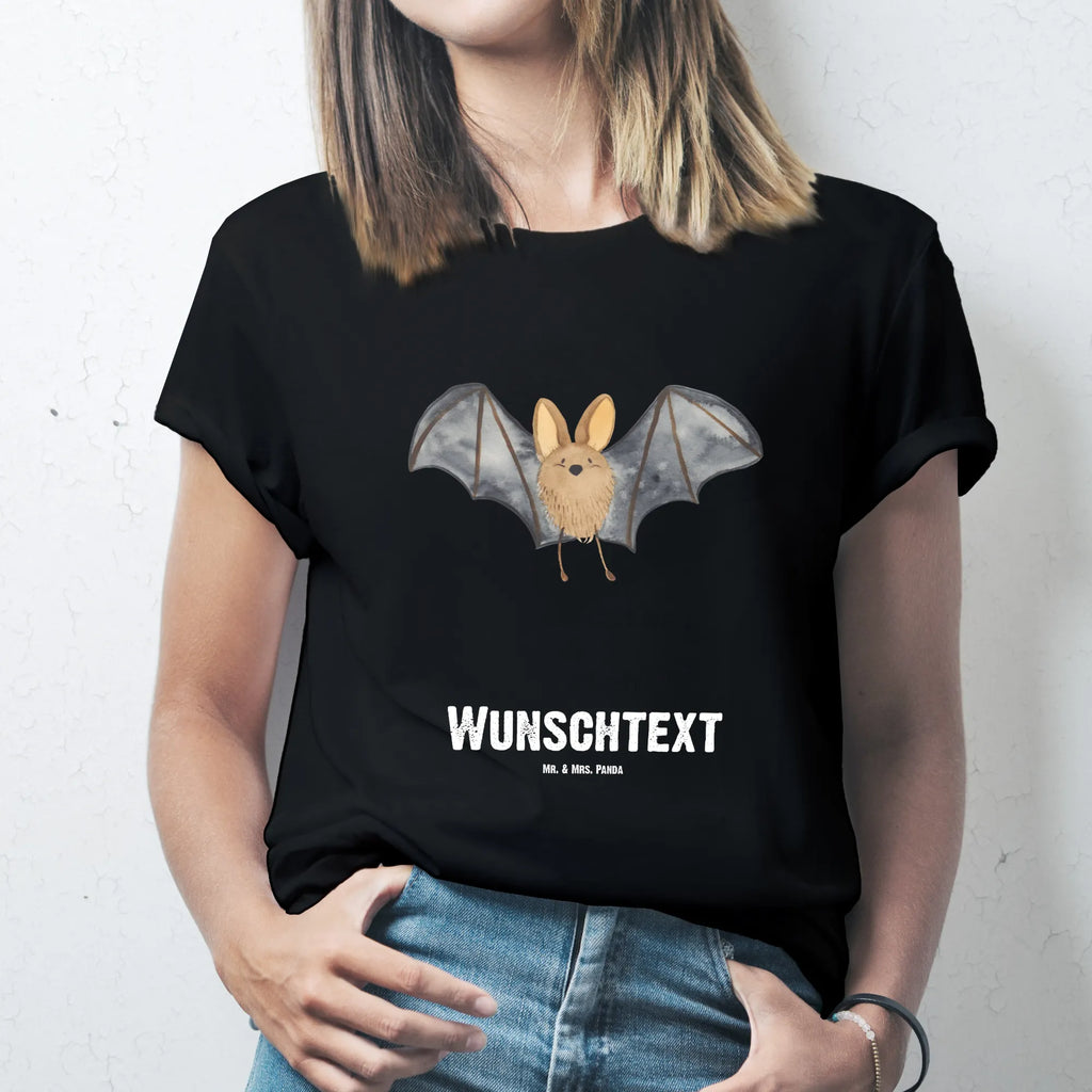 Personalisiertes T-Shirt Fledermaus Flügel Bedrucken, T-Shirt mit Aufruck, T-Shirt mit Namen, T-Shirt Personalisiert, Wunschtext, Lustige Sprüche, Gute Laune, Tiere, Tiermotive