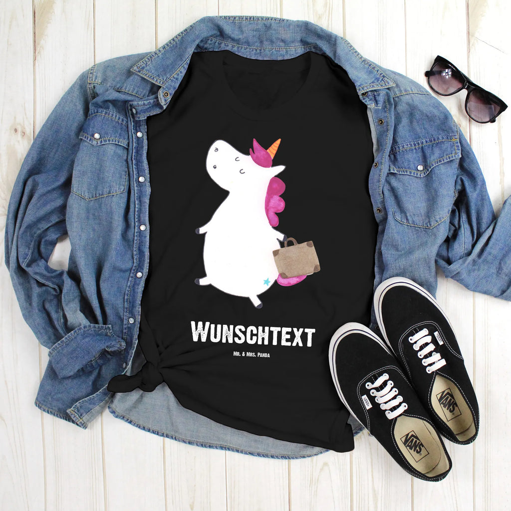 Personalisiertes T-Shirt Einhorn Koffer Bedrucken, T-Shirt mit Namen, T-Shirt Personalisiert, Wunschtext, T-Shirt mit Aufruck, Einhorn Deko, Unicorn, Einhorn, Einhörner, Erwachsen, Verreisen, Lustig, Kind, Abenteuer, Koffer, Witzig, Reise, Gepäck, Albern, Spaß