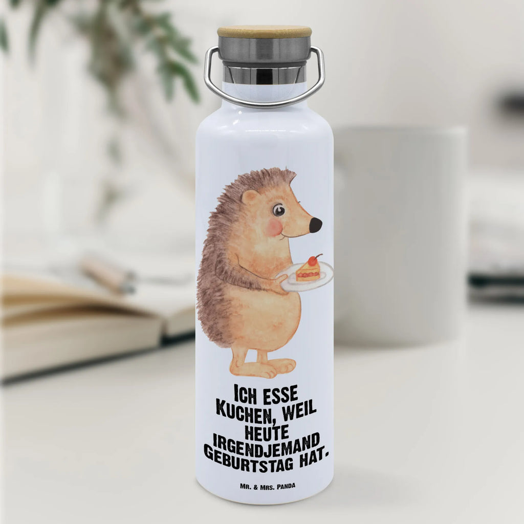 Trinkflasche Igel Kuchenstück Isolierte Trinkflasche, Flasche Zum Mitnehmen, Trinkflasche Mit Fruchteinsatz, Trinkflasche Aus Kunststoff, Trinkflasche Geschenkidee, Bunte Trinkflasche, Trinkflasche Aus Glas, Trinkflasche Für Damen, Lustige Trinkflasche, Trinkflasche BPA-Frei, Auslaufsichere Trinkflasche, Trinkflasche Mit Drehverschluss, Trinkflasche Nachhaltig, Thermo-Trinkflasche, Leichte Trinkflasche, Wiederverwendbare Trinkflasche, Trinkflasche Mit Spruch, Flasche Für Unterwegs, Trinkflasche Mit Strohhalm, Trinkflasche Für Sport, Spülmaschinenfeste Trinkflasche, Wasserflasche, Transparente Trinkflasche, Trinkflasche Für Erwachsene, Trinkflasche Für Büro, Robuste Trinkflasche, Trinkflasche Aus Edelstahl, Trinkflasche Für Schule, Trinkflasche, Trinkflasche Mit Motiv, Trinkflasche Für Herren, Trinkflasche Mit Klappdeckel, Schlichte Trinkflasche, Trinkbehälter, Trinkflasche Für Outdoor, Design Trinkflasche, Trinkflasche Für Kinder, Trinkflasche Für Kita, Umweltfreundliche Trinkflasche, Getränkeflasche, Trinkflasche Für Fahrrad, Trinkflasche Für Wandern, Tiermotive, Gute Laune, lustige Sprüche, Tiere, Torte, Backen Geschenk, Geburtstagskuchen, Kuchen, Essen Spruch, Igel, Kuchen backen, Einladung Party