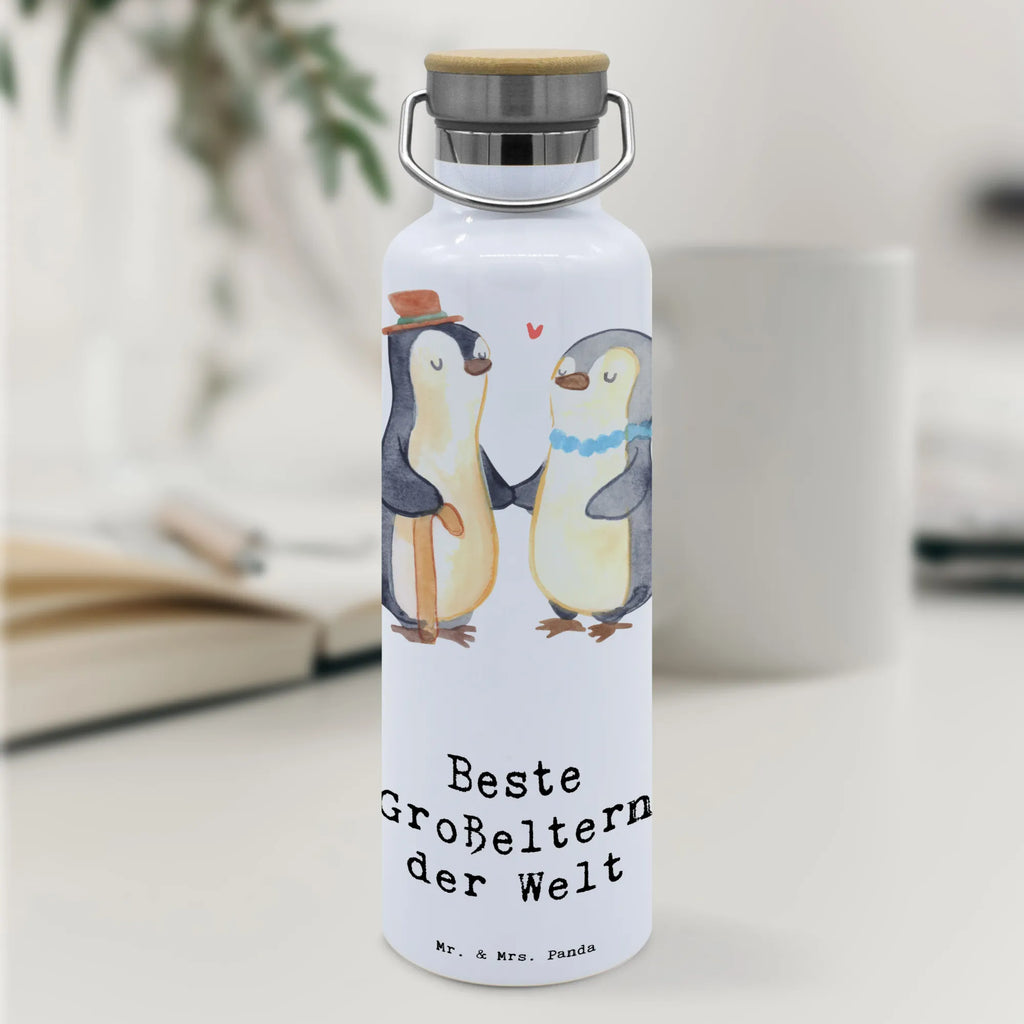 Trinkflasche Pinguin Beste Großeltern der Welt Trinkflasche Für Schule, Trinkflasche Mit Drehverschluss, Trinkflasche Aus Kunststoff, Flasche Für Unterwegs, Trinkflasche Für Büro, Trinkflasche Mit Spruch, Trinkflasche Für Kita, Getränkeflasche, Wiederverwendbare Trinkflasche, Flasche Zum Mitnehmen, Wasserflasche, Trinkflasche Für Kinder, Design Trinkflasche, Lustige Trinkflasche, Spülmaschinenfeste Trinkflasche, Trinkflasche BPA-Frei, Trinkflasche Für Wandern, Trinkflasche Mit Strohhalm, Trinkflasche Mit Klappdeckel, Schlichte Trinkflasche, Trinkbehälter, Thermo-Trinkflasche, Umweltfreundliche Trinkflasche, Trinkflasche Geschenkidee, Trinkflasche Aus Edelstahl, Bunte Trinkflasche, Trinkflasche Für Outdoor, Trinkflasche Für Sport, Robuste Trinkflasche, Trinkflasche Mit Fruchteinsatz, Trinkflasche Für Erwachsene, Trinkflasche Aus Glas, Trinkflasche, Isolierte Trinkflasche, Trinkflasche Nachhaltig, Auslaufsichere Trinkflasche, Transparente Trinkflasche, Leichte Trinkflasche, Trinkflasche Mit Motiv, Trinkflasche Für Herren, Trinkflasche Für Fahrrad, Trinkflasche Für Damen, für, Dankeschön, Geschenk, Schenken, Geburtstag, Geburtstagsgeschenk, Geschenkidee, Danke, Bedanken, Mitbringsel, Freude machen, Geschenktipp, Großmama, Oppa, Oppi, Grosseltern, Opi. Großpapa, Großvater, Enkel, Bester, Kleinigkeit, Großmutter, Großeltern, Ommi, Opa, Omi, Enkelkind, Oma, Omma, Enkelin