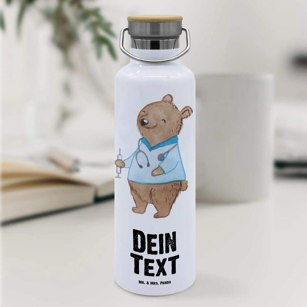 Personalisierte Trinkflasche Anästhesist mit Herz BPA-Freie Trinkflasche Personalisiert, Design Trinkflasche Mit Wunschtext, Trinkflasche Mit Wunschtext, Trinkflasche Mit Motiv Und Namen, Trinkflasche Für Damen Mit Namen, Trinkflasche Mit Klappdeckel Und Wunschtext, Glas Trinkflasche Mit Namen, Geschenk Trinkflasche Personalisiert, Personalisierte Trinkflasche, Trinkflasche Bedruckt Mit Namen, Kunststoff Trinkflasche Mit Wunschtext, Trinkbehälter Mit Namen, Thermo-Trinkflasche Mit Namen, Trinkflasche Mit Namen, Trinkflasche Für Schule Mit Wunschtext, Trinkflasche Mit Gravur, Getränkeflasche Mit Wunschtext, Wiederverwendbare Trinkflasche Mit Wunschtext, Auslaufsichere Trinkflasche Mit Wunschtext, Trinkflasche Für Kinder Mit Namen, Trinkflasche Für Erwachsene Mit Gravur, Trinkflasche Mit Text, Edelstahl Trinkflasche Mit Gravur, Wasserflasche Mit Namen, Trinkflasche Als Geschenk Mit Namen, Trinkflasche Selbst Gestalten, Isolierte Trinkflasche Mit Gravur, Trinkflasche Für Kita Mit Namen, Trinkflasche Für Sport Mit Wunschtext, Flasche Mit Gravur, Trinkflasche Für Büro Mit Gravur, Trinkflasche Für Herren Mit Gravur, Lustige Trinkflasche Mit Gravur, Geschenk, Schenken, Jubiläum, Danke, Dankeschön, Beruf, Ausbildung, Abschied, Rente, Kollege, Kollegin, Arbeitskollege, Mitarbeiter, Firma, Narkosearzt, Studium, Krankenhaus, Anästhesist, Anästhesie
