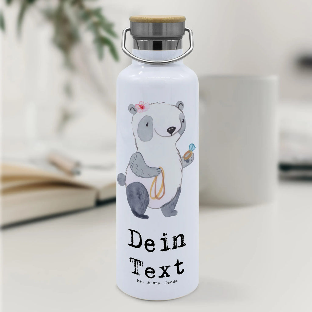 Personalisierte Trinkflasche Goldschmiedin mit Herz Trinkflasche Für Büro Mit Gravur, Trinkflasche Mit Namen, Kunststoff Trinkflasche Mit Wunschtext, Trinkflasche Für Kinder Mit Namen, Trinkflasche Für Damen Mit Namen, Trinkflasche Für Kita Mit Namen, Trinkflasche Mit Text, Trinkflasche Mit Klappdeckel Und Wunschtext, Trinkflasche Mit Gravur, Design Trinkflasche Mit Wunschtext, Trinkflasche Für Erwachsene Mit Gravur, BPA-Freie Trinkflasche Personalisiert, Flasche Mit Gravur, Auslaufsichere Trinkflasche Mit Wunschtext, Wasserflasche Mit Namen, Edelstahl Trinkflasche Mit Gravur, Trinkflasche Mit Motiv Und Namen, Personalisierte Trinkflasche, Lustige Trinkflasche Mit Gravur, Wiederverwendbare Trinkflasche Mit Wunschtext, Trinkflasche Für Herren Mit Gravur, Trinkflasche Als Geschenk Mit Namen, Trinkflasche Mit Wunschtext, Trinkflasche Selbst Gestalten, Thermo-Trinkflasche Mit Namen, Isolierte Trinkflasche Mit Gravur, Trinkbehälter Mit Namen, Getränkeflasche Mit Wunschtext, Geschenk Trinkflasche Personalisiert, Glas Trinkflasche Mit Namen, Trinkflasche Für Sport Mit Wunschtext, Trinkflasche Für Schule Mit Wunschtext, Trinkflasche Bedruckt Mit Namen, Beruf, Ausbildung, Jubiläum, Abschied, Rente, Kollege, Kollegin, Geschenk, Schenken, Arbeitskollege, Mitarbeiter, Firma, Danke, Dankeschön, Schmiedin, Juwelierin, Schmuckgeschäft, Eröffnung, Schmuckwarenhändlerin, Goldschmiedin