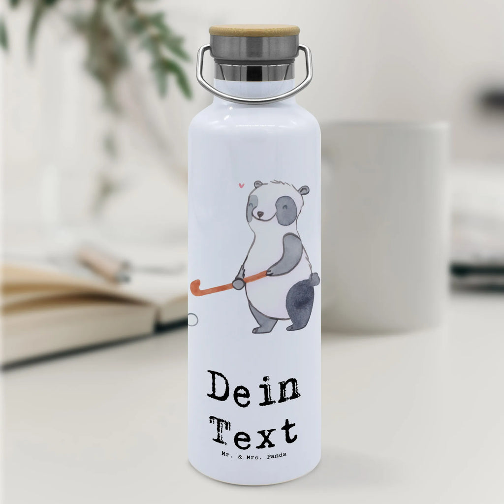 Personalisierte Trinkflasche Panda Hockey spielen Design Trinkflasche Mit Wunschtext, Trinkflasche Für Kita Mit Namen, Wiederverwendbare Trinkflasche Mit Wunschtext, Geschenk Trinkflasche Personalisiert, Edelstahl Trinkflasche Mit Gravur, Trinkflasche Für Damen Mit Namen, Trinkbehälter Mit Namen, Trinkflasche Mit Klappdeckel Und Wunschtext, Trinkflasche Für Erwachsene Mit Gravur, Trinkflasche Mit Namen, Thermo-Trinkflasche Mit Namen, Trinkflasche Für Schule Mit Wunschtext, Trinkflasche Mit Wunschtext, Trinkflasche Selbst Gestalten, Glas Trinkflasche Mit Namen, Trinkflasche Als Geschenk Mit Namen, Trinkflasche Für Herren Mit Gravur, Personalisierte Trinkflasche, Trinkflasche Bedruckt Mit Namen, BPA-Freie Trinkflasche Personalisiert, Trinkflasche Mit Gravur, Trinkflasche Für Kinder Mit Namen, Isolierte Trinkflasche Mit Gravur, Lustige Trinkflasche Mit Gravur, Trinkflasche Mit Motiv Und Namen, Kunststoff Trinkflasche Mit Wunschtext, Auslaufsichere Trinkflasche Mit Wunschtext, Trinkflasche Mit Text, Flasche Mit Gravur, Trinkflasche Für Sport Mit Wunschtext, Getränkeflasche Mit Wunschtext, Trinkflasche Für Büro Mit Gravur, Wasserflasche Mit Namen, Geschenk, Schenken, Sport, Sportart, Hobby, Danke, Dankeschön, Auszeichnung, Gewinn, Sportler, Hockey Verein, Hockey spielen, Feldhockey, Hockeyschläger