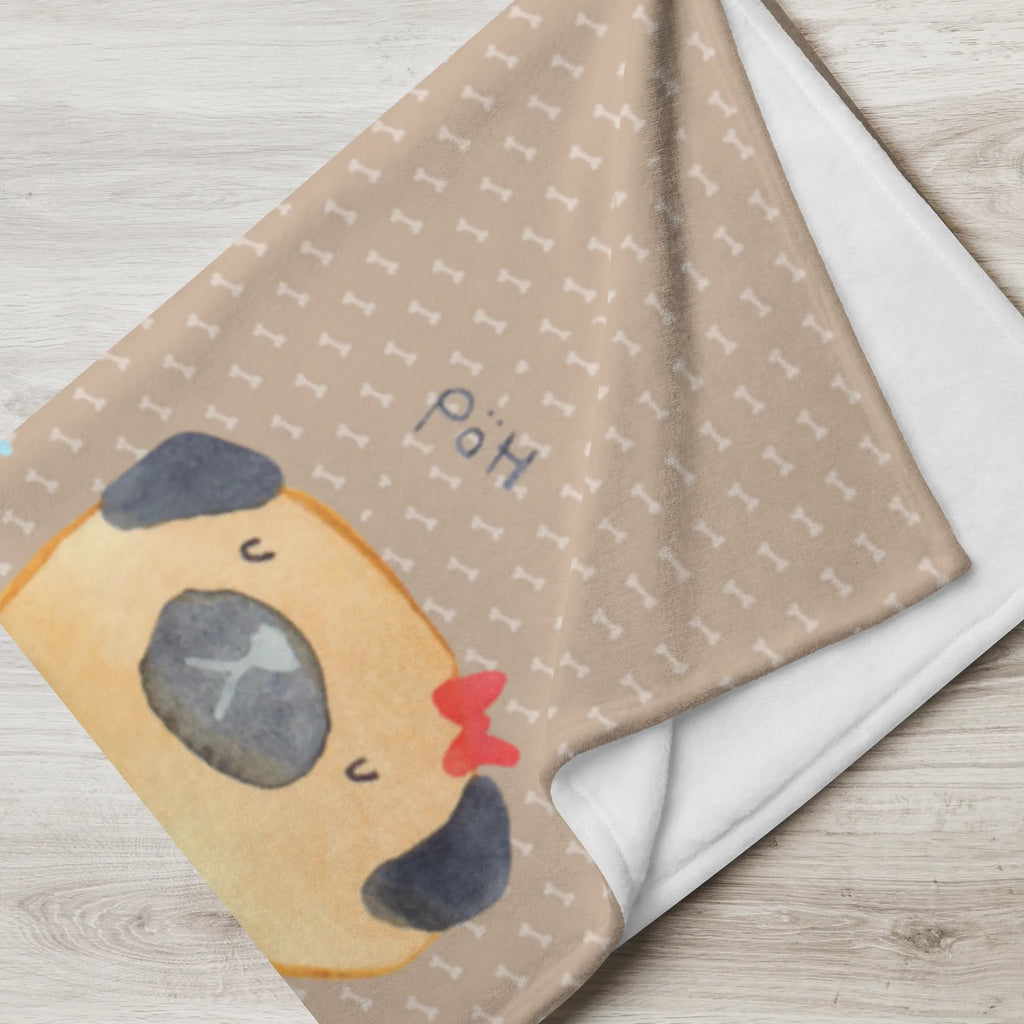 Baby blanket with name pug In love dog, mutt, hound, woof, dog mama, dog breed, love dogs, love for dogs, dog decorative items, bag with dog print, funny gifts for dog owners, what do you give a dog lover, Christmas gifts for dogs, gifts for dogs, dog sayings, dog love, in love, partner, love, love saying. Engaged, Pug, boob, gift friend