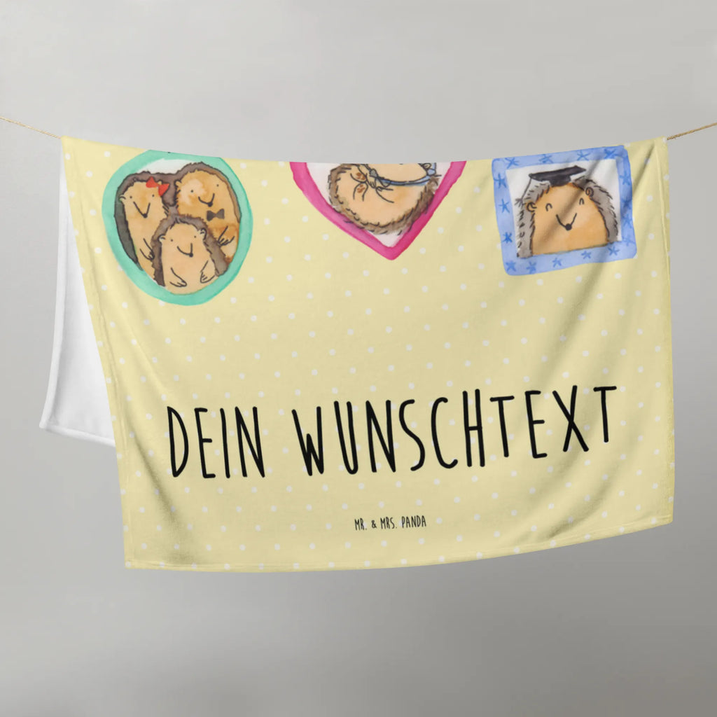Baby blanket with name Hedgehog family Babygeschenk personalisiet, Babdyecke personalisiert, Babydecke bedrucken, Krabbeldecke personalisiert, Babygeschenk mit Namen, Babydecke mit Namen, Krabbeldecke mit Namen, Familie, Vatertag, Muttertag, Bruder, Schwester, Mama, Papa, Oma, Opa, Zusammenhalt, Bilder, Liebe, Glück, Igel