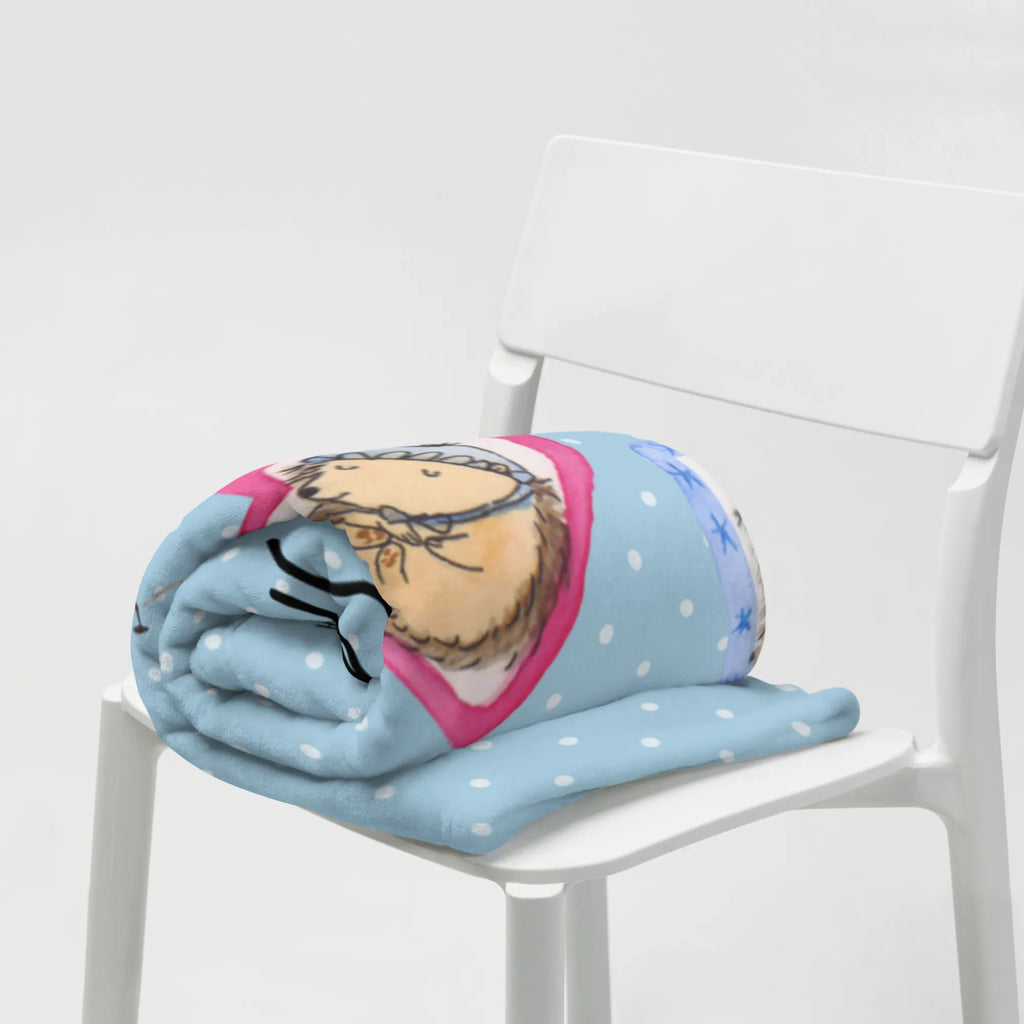 Baby blanket with name Hedgehog family Babygeschenk personalisiet, Babdyecke personalisiert, Babydecke bedrucken, Krabbeldecke personalisiert, Babygeschenk mit Namen, Babydecke mit Namen, Krabbeldecke mit Namen, Familie, Vatertag, Muttertag, Bruder, Schwester, Mama, Papa, Oma, Opa, Zusammenhalt, Bilder, Liebe, Glück, Igel