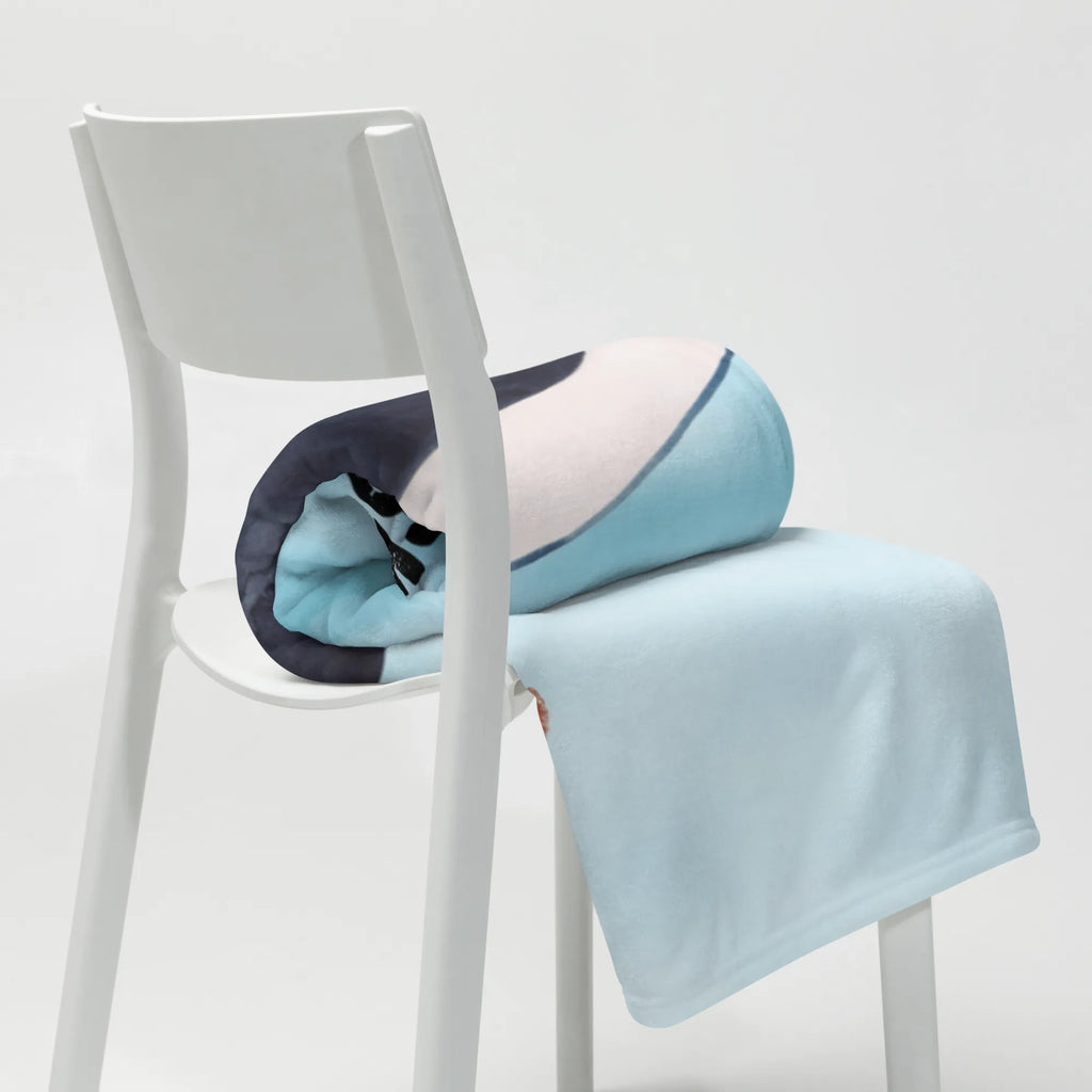 Baby blanket with name orca cylinder Seafood, aquatic animals, ocean, sea, fish, shells, corals, reef, whale, narwhal, sea urchin, lobster, platypus, turtle, manatee, crocodile, orca, shrimp, gifts for seafood lovers, water world, underwater animals, underwater world, vacation, deep sea, seafood fans, gift ideas, seafood decoration, seafood posters, congratulations, feast, confetti, celebration, party, glitter, birthday