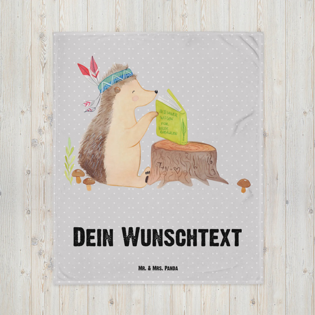 Kocyk dla niemowląt z imieniem jeż Ozdoba z piór Wohnzimmerdecke, Babydecke mit Namen, Entspannen, Jahrestagsgeschenk, Dekoration, Babydecke Bedrucken, Babdyecke Personalisiert, Krabbeldecke Personalisiert, Schmusedecke, Kuschelfleecedecke, Kinderdecke, Fleecedecke, Teddydecke, Kuscheldecke XXL, Gemütlich, Babygeschenk Personalisiet, Mikrofaser Decke, Babygeschenk mit Namen, Krabbeldecke mit Namen, Weihnachtsgeschenk, Dekodecke, Tiere, Waldtiere, Lagerfeuer, Igel, Camping, Abenteuer, Indianer