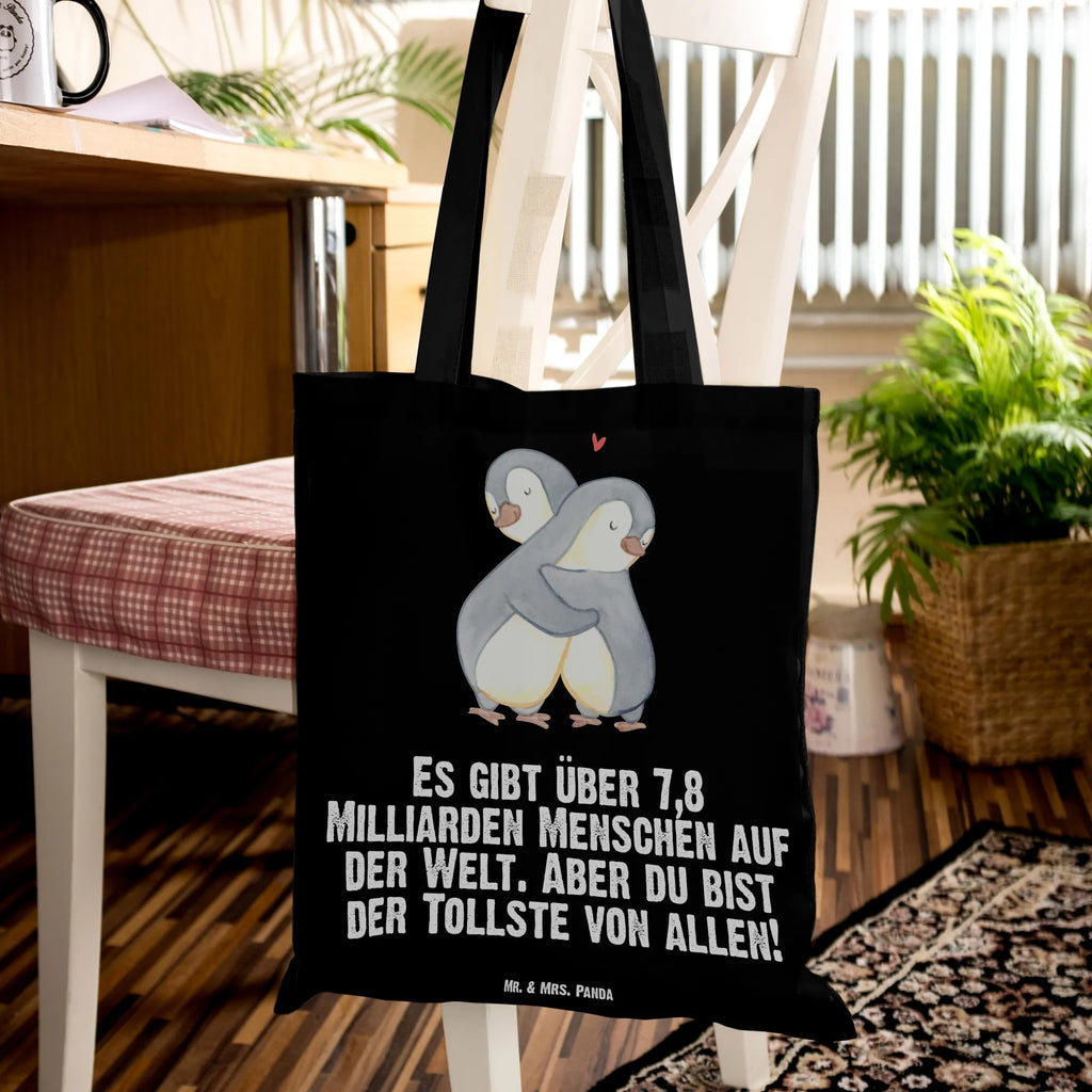 Tote bag penguins Cuddle Strandtasche, Einkaufstüte, Beutel, Beuteltasche, Shopper, Umhängetasche, Laptoptasche, Einkaufstasche, Stofftasche, Jutetasche, Jutebeutel, Tasche, Tragetasche, Schultertasche, Stoffbeutel, Badetasche, Liebe, Partner, Freund, Freundin, Ehemann, Ehefrau, Heiraten, Verlobung, Heiratsantrag, Liebesgeschenk, Jahrestag, Hocheitstag, Valentinstag, Hochzeitstag, Geschenk für Frauen, Geschenk für Freundin, Mitbringsel, für Männer, für Ehemann, Geschenk für Partner, Liebesbeweis