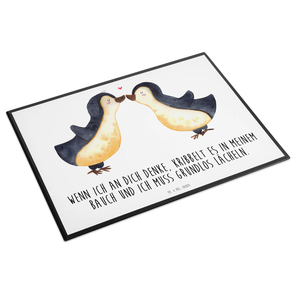 Schreibtischunterlage Pinguine Kuss schreibtischauflagen, Schreibtischauflage, schreibtischunterlage, arbeitsunterlage, arbeitsmatte, pultunterlage, Tischunterlage, schreibauflagen, schreibmatte, tischpads, schreibauflage, Schreibunterlage, tischpad, tischmatte, tischauflage, schreibtischunterlagen, tischauflagen, Schreibtisch Unterlagen, schreibtischmatte, tischmatten, Schreibtisch Matte, Freundin, Freund, Liebe, Liebesgeschenk, Jahrestag, Verlobung, Partner, Ehemann, Ehefrau, Heiraten, Heiratsantrag, Hocheitstag, für Männer, Geschenk für Frauen, Mitbringsel, für Ehemann, Geschenk für Freundin, Valentinstag, Geschenk für Partner, Liebesbeweis, Hochzeitstag