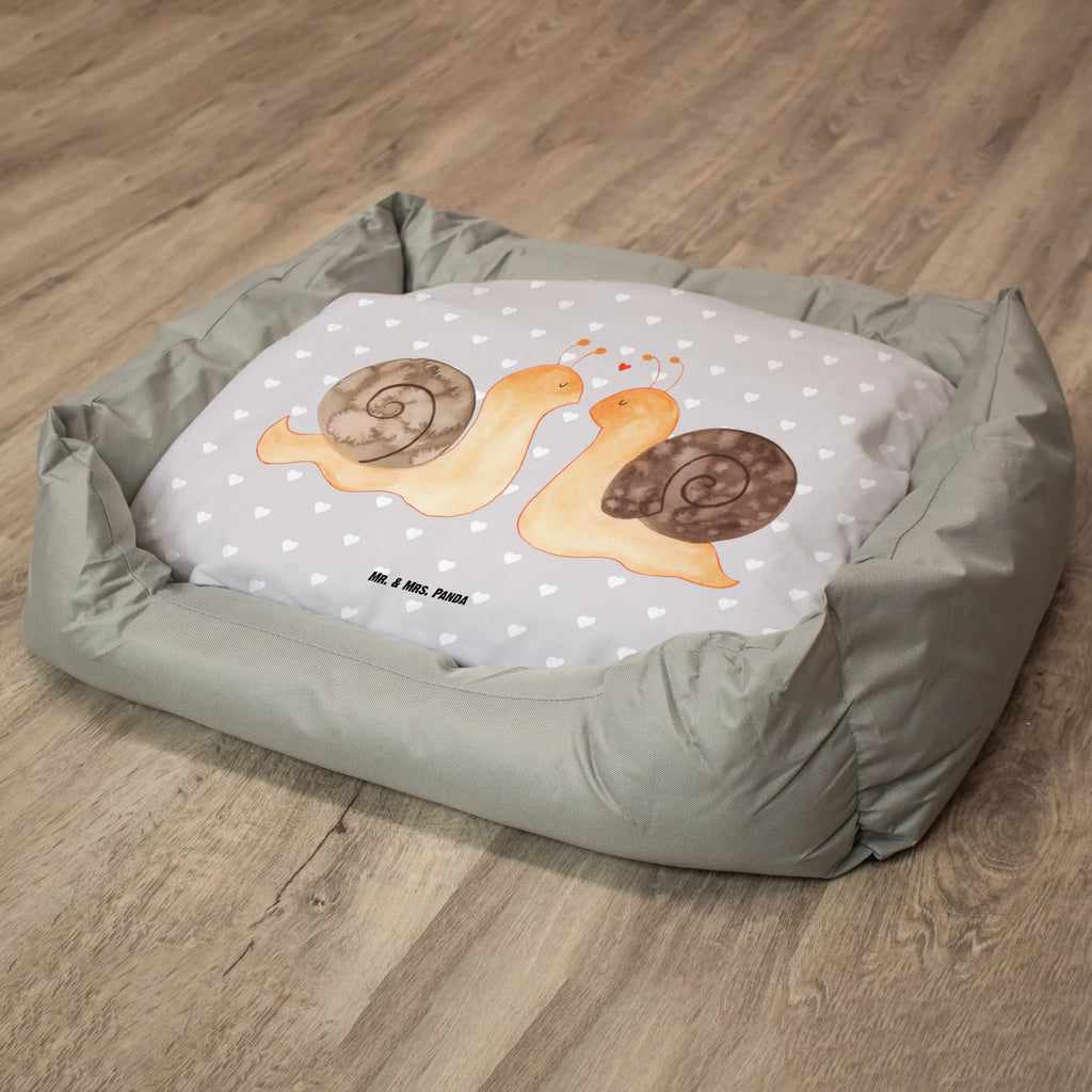 Dog bed Snails in love Hundedecke, Hund, Hundebettchen, Tierbett, Körbchen, Hundeschlafplatz, Hundesofa, Hundemöbel, Hundebett, Hundekissen, Liegeplatz, Hundeliege, Hundebett Luxus, Hundekörbchen, Liebe, Partner, Freund, Freundin, Ehemann, Ehefrau, Heiraten, Verlobung, Heiratsantrag, Liebesgeschenk, Jahrestag, Hocheitstag