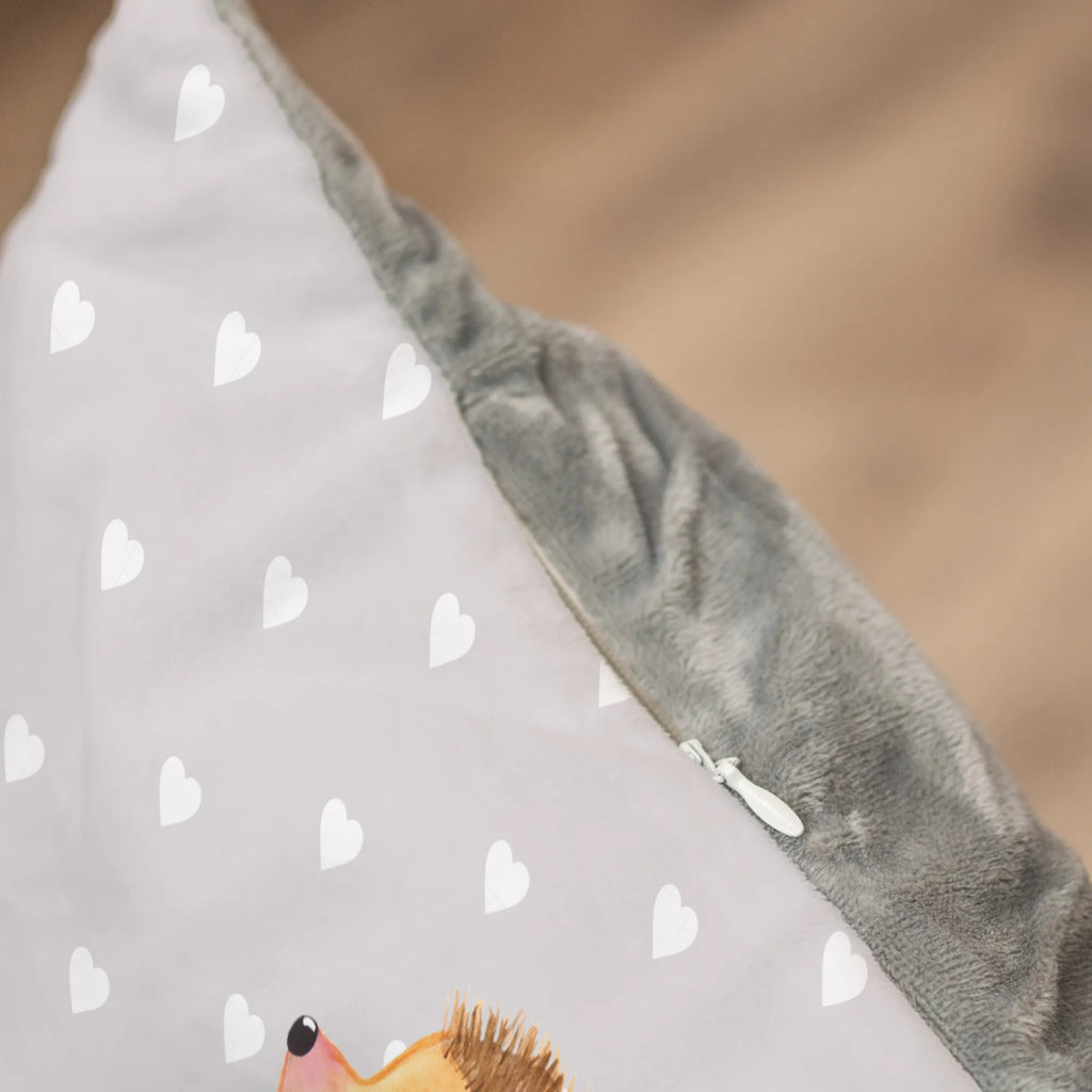 Katzenbett Igel händchenhaltend Katzenbett, Kater, Katenborb, Katzenliege, Tierbett, Körbchen, Katze, Liebe, Partner, Freund, Freundin, Ehemann, Ehefrau, Heiraten, Verlobung, Heiratsantrag, Liebesgeschenk, Jahrestag, Hocheitstag, Igel, Liebesbeweis, Igelliebe, Geschenk für zwei, Gemeinsamkeit, Lieblingsmensch, Liebesbotschaft, Hochzeit, große Liebe, Love, Hand in Hand