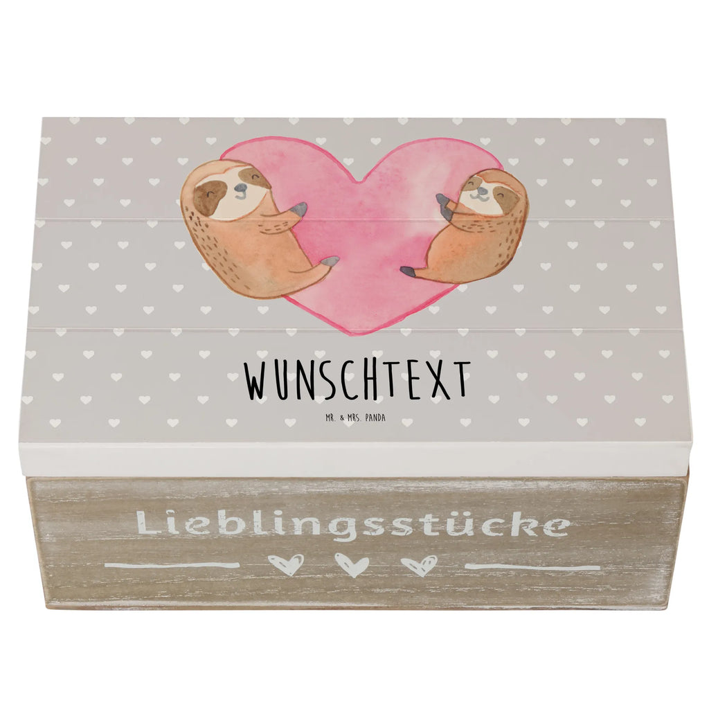 Personalisierte Holzkiste Faultiere Herz Kiste Personalisiert, Truhe mit Namen, Schatulle mit Namen, Erinnerungsbox mit Namen, Schatzkiste Personalisiert, Dekokiste Personalisiert, Kiste mit Namen, Erinnerungsbox Personalisiert, GEschenkdose personalisiert, Aufbewahrungsbox mit Namen, Holzkiste mit Namen, Aufbewahrungsbox Personalisiert, Dekokiste mit Namen, Geschenkbox personalisiert, Schatzkiste mit Namen, Erinnerungskiste, Truhe Personalisiert, Holzkiste Personalisiert, Schatulle Personalisiert, Erinnerungskiste Personalisiert, mit Namen, Liebe, Partner, Freund, Freundin, Ehemann, Ehefrau, Heiraten, Verlobung, Heiratsantrag, Liebesgeschenk, Jahrestag, Hocheitstag, Geschenk für Frauen, für Männer, für Ehemann, Valentinstag, Geschenk für Freundin, Mitbringsel, Geschenk für Partner, Liebesbeweis, Hochzeitstag