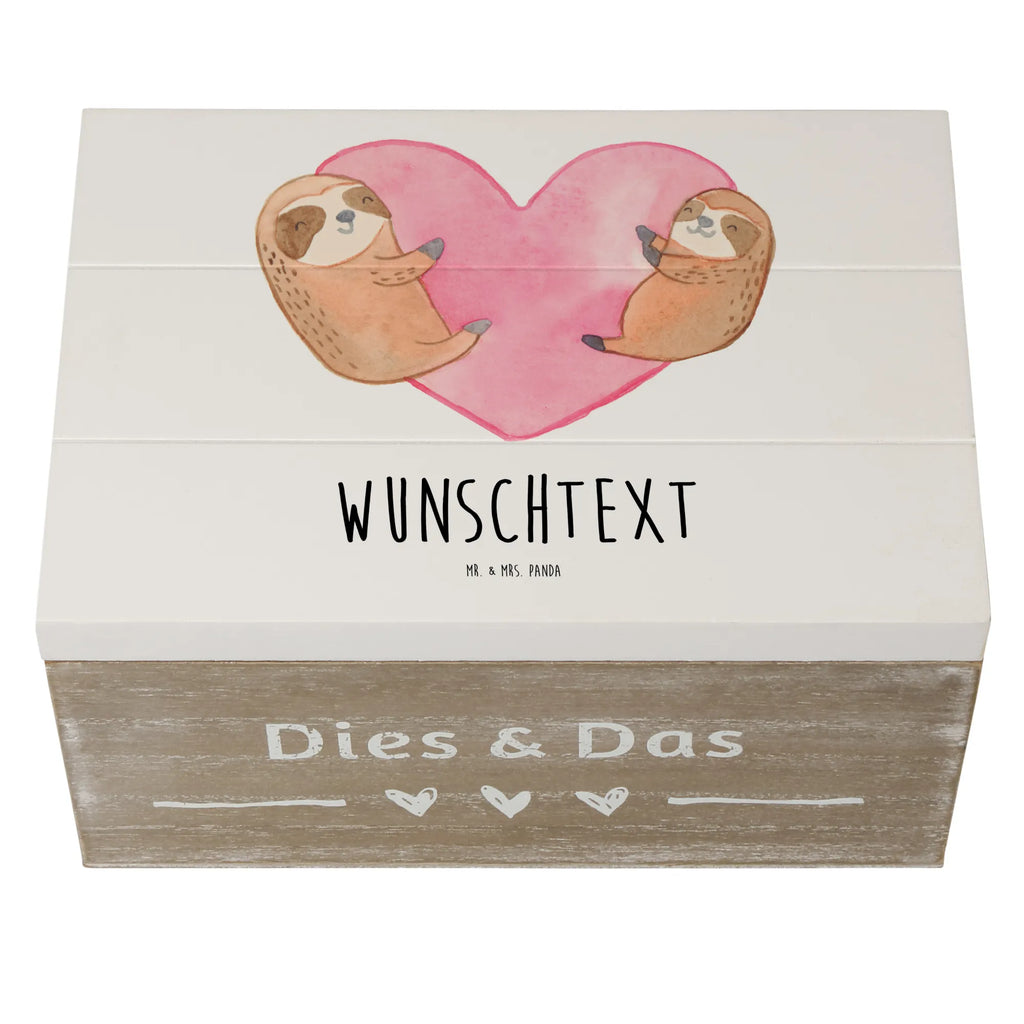 Personalisierte Holzkiste Faultiere Herz Kiste Personalisiert, Truhe mit Namen, Schatulle mit Namen, Erinnerungsbox mit Namen, Schatzkiste Personalisiert, Dekokiste Personalisiert, Kiste mit Namen, Erinnerungsbox Personalisiert, GEschenkdose personalisiert, Aufbewahrungsbox mit Namen, Holzkiste mit Namen, Aufbewahrungsbox Personalisiert, Dekokiste mit Namen, Geschenkbox personalisiert, Schatzkiste mit Namen, Erinnerungskiste, Truhe Personalisiert, Holzkiste Personalisiert, Schatulle Personalisiert, Erinnerungskiste Personalisiert, mit Namen, Liebe, Partner, Freund, Freundin, Ehemann, Ehefrau, Heiraten, Verlobung, Heiratsantrag, Liebesgeschenk, Jahrestag, Hocheitstag, Geschenk für Frauen, für Männer, für Ehemann, Valentinstag, Geschenk für Freundin, Mitbringsel, Geschenk für Partner, Liebesbeweis, Hochzeitstag