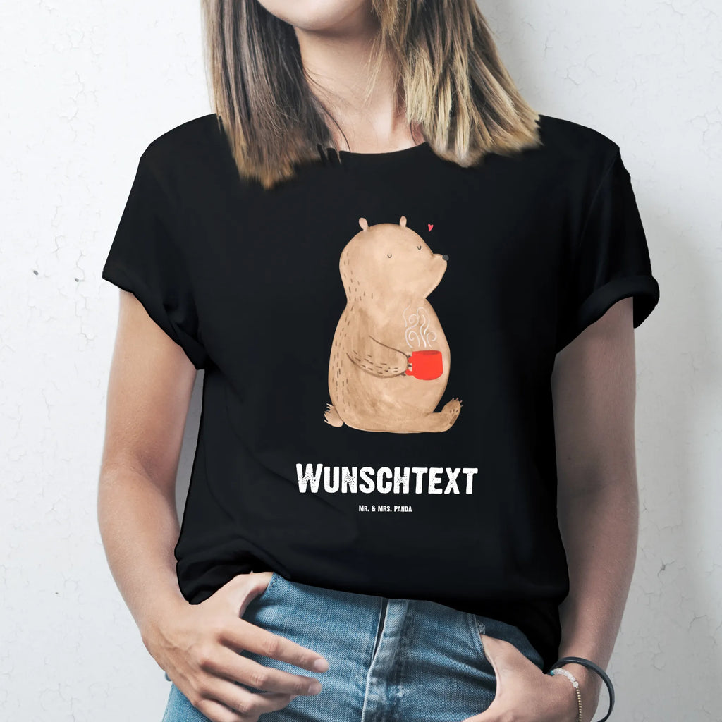 Personalisiertes T-Shirt Bär Morgenkaffee T-Shirt mit Aufruck, T-Shirt Personalisiert, T-Shirt mit Namen, Ehefrau, Hocheitstag, Heiratsantrag, Heiraten, Jahrestag, Verlobung, Liebesgeschenk, Liebe, Partner, Freundin, Ehemann, Freund, für Männer, Liebesbeweis, Geschenk für Freundin, für Ehemann, Geschenk für Partner, Geschenk für Frauen, Hochzeitstag, Valentinstag, Mitbringsel