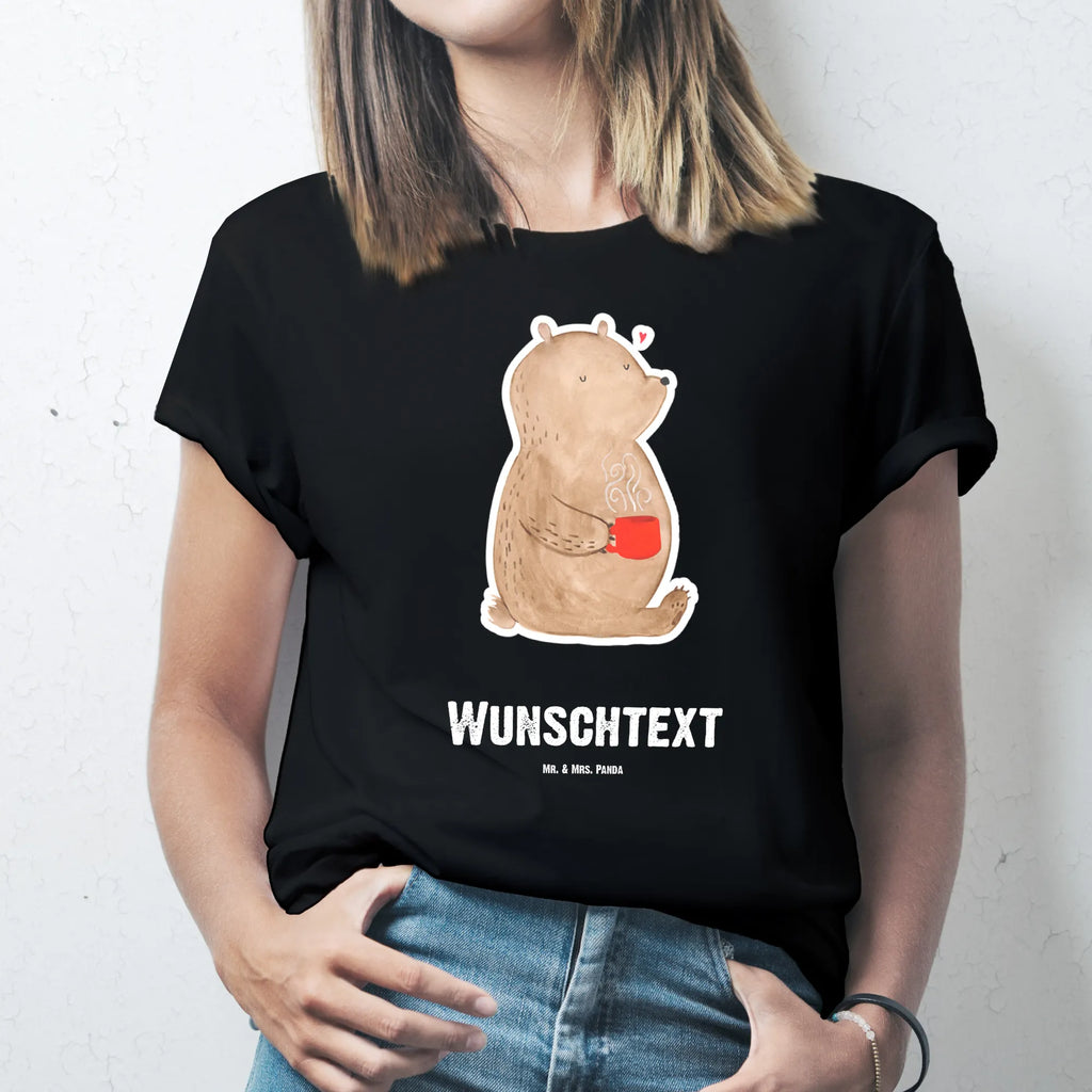 Personalisiertes T-Shirt Bär Morgenkaffee T-Shirt mit Aufruck, T-Shirt Personalisiert, T-Shirt mit Namen, Ehefrau, Hocheitstag, Heiratsantrag, Heiraten, Jahrestag, Verlobung, Liebesgeschenk, Liebe, Partner, Freundin, Ehemann, Freund, für Männer, Liebesbeweis, Geschenk für Freundin, für Ehemann, Geschenk für Partner, Geschenk für Frauen, Hochzeitstag, Valentinstag, Mitbringsel