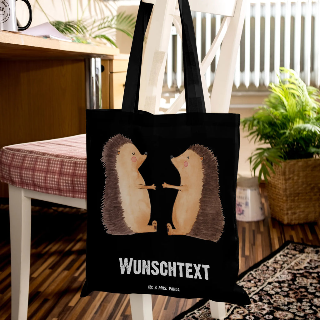 Personalisierte Tragetasche Igel Liebe Stoffbeutel mit Namen, Einkaufstasche mit Namen, Personalisierte Beuteltasche, Personalisierter Jutebeutel, Personalisierte Tasche, Personalisierte Einkaufstasche, Strandtasche, Tüte, Tragetasche mit Namen, Personalisierte Kindergartentasche, Shopper, Umhängetasche, Personalisierter Stoffbeutel, Schultertasche, Personalisierter Beutel, Einkaufsbeutel, Personalisierte Jutetasche, Freundin, Freund, Liebe, Liebesgeschenk, Jahrestag, Verlobung, Partner, Ehemann, Ehefrau, Heiraten, Heiratsantrag, Hocheitstag, Verheiratet, Igel, Hochzeitstag, Liebesbeweis, Verliebt, Verlobt, Hochzeit, Geschenk