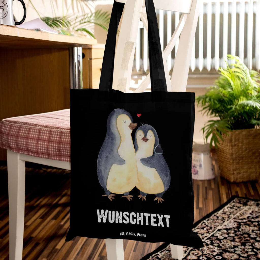 Personalisierte Tragetasche Pinguin umarmend Personalisierte Jutetasche, Personalisierter Jutebeutel, Personalisierte Tasche, Personalisierter Beutel, Personalisierte Kindergartentasche, Stoffbeutel mit Namen, Einkaufstasche mit Namen, Tragetasche mit Namen, Personalisierte Einkaufstasche, Personalisierter Stoffbeutel, Personalisierte Beuteltasche, Pinguin, Liebesbeweis, Hochzeitstag, Liebe, Hochzeitsgeschenk, Jahrestag, Verlobung, Hochzeit, Liebespaar, Liebesgeschenk
