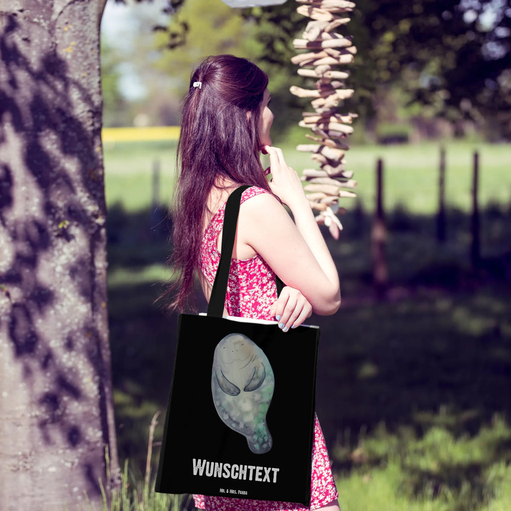 Personalised tote bag manatee happy Personalisierte Jutetasche, Personalisierte Kindergartentasche, Personalisierter Stoffbeutel, Personalisierter Beutel, Personalisierte Beuteltasche, Personalisierte Tasche, Einkaufstasche mit Namen, Stoffbeutel mit Namen, Personalisierte Einkaufstasche, Personalisierter Jutebeutel, Tragetasche mit Namen, Meerestiere, Meer, Urlaub, Zufrieden, Liebeskummer, Neuanfang, Seekuh, Seekühe, Freundin, Achtsamkeit, Selbstliebe, Respekt, Neustart