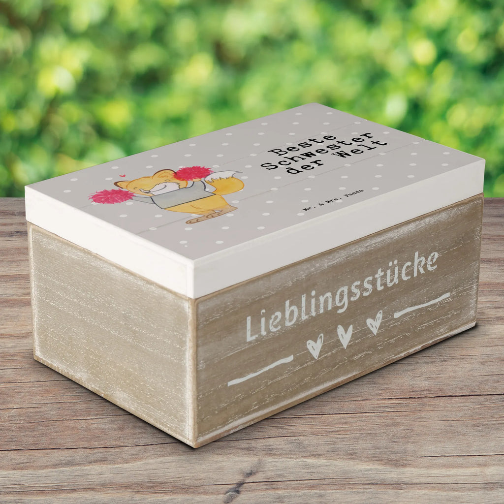 Holzkiste Fuchs Beste Schwester der Welt Holzkiste mit Deckel, Holzboxen, holztruhen, Schatulle, Aufbewahrungskiste, Holztruhe, Holzkisten, aufbewahrungskisten, holzschatulle, Holz Aufbewahrungsbox, aufbewahrungskiste mit deckel, Aufbewahrungsbox, holzkästchen, aufbewahrungsboxen, box holz, Aufbewahrungsbox Holz, Holzkiste, kiste holz, aufbewahrungstruhe, Holzbox mit Deckel, Box aus Holz, Aufbewahrungsbox aus Holz, truhe holz, holzschachtel, Holzbox, Schenken, Bedanken, Dankeschön, Geschenkidee, Geburtstag, Geschenk, Geburtstagsgeschenk, Danke, Mitbringsel, Geschenktipp, für, Freude machen, Sister, Schwester, Kleinigkeit, Schwesterherz, Familie, Geschwister, Tochter, Beste