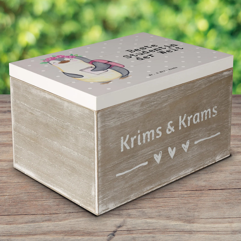 Holzkiste Pinguin Beste Studentin der Welt Kiste, Aufbewahrungsbox, Dekokiste, Schatulle, Schatzkiste, Erinnerungsbox, Erinnerungskiste, Geschenkdose, Holzkiste, Geschenkbox, Truhe, XXL, für, Dankeschön, Geschenk, Schenken, Geburtstag, Geburtstagsgeschenk, Geschenkidee, Danke, Bedanken, Mitbringsel, Freude machen, Geschenktipp, Abschluss, Studium, Tochter, Hochschule, Alumni, Studenten, Uni, Universität, witzig, Studienabschluss, Studentin, Spaß, Musterschülerin, lustig