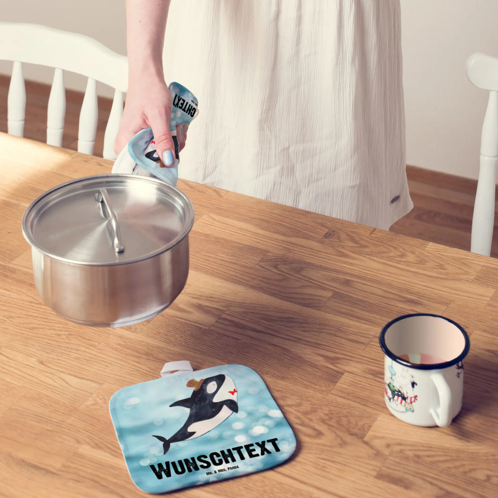 Personalisierte Topflappen Orca Zylinder Namensaufdruck, Topflappen personalisiert, Topflappen mit Namen, Personalisierte Topfuntersetzer, Topflappen Set personalisiert, Personalisierter Ofenhandschuh, Meerestiere, Meer, Urlaub, Fete, Glückwunsch, Orca, Glitter, Narwal, Geburtstag, Fest, Konfetti, Feier, Glitzer