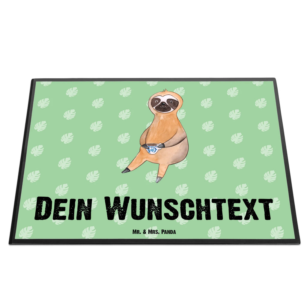 Personalisierte Schreibtischunterlage Faultier Kaffee Selbst gestalten, Personalisierte Schreibunterlage, Namensaufdruck, Personalisierte Schreibtisch Unterlagen, Schreibunterlage mit Namen, Schreibtischauflage mit Namen, Namenspersonalisierung, Personalisierte Schreibtischauflage, Schreibtisch Unterlagen mit Namen, Faultier, Faultier Geschenk, Faultier Deko, Morgenmuffel, Kaffeetasse, Lieblingstier, Faultiere, Coffee, Kaffee, erster Kaffee, Genießer, Kaffeegetränk, faul, Frühaufsteher