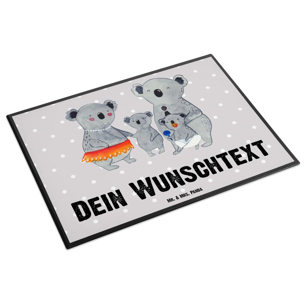 Personalisierte Schreibtischunterlage Koala Familie Schreibtisch Unterlagen mit Namen, Selbst gestalten, Namensaufdruck, Personalisierte Schreibunterlage, Schreibunterlage mit Namen, Schreibtischauflage mit Namen, Namenspersonalisierung, Personalisierte Schreibtischauflage, Personalisierte Schreibtisch Unterlagen, Familie, Vatertag, Muttertag, Bruder, Schwester, Mama, Papa, Oma, Opa, Kinder, Geschwister, Koala, Family, Familienleben, Koalas