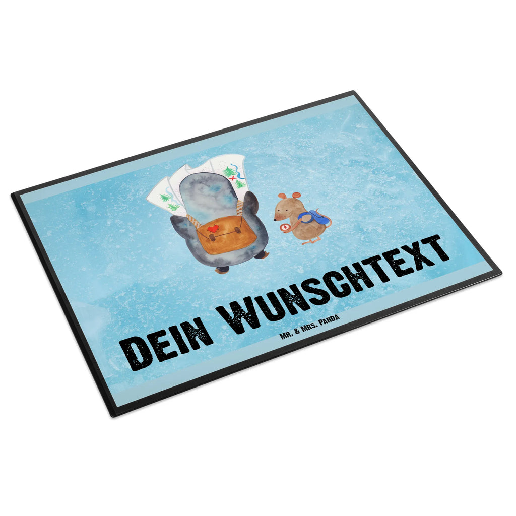 Personalisierte Schreibtischunterlage Pinguin & Maus Wanderer Schreibtisch Unterlagen mit Namen, Personalisierte Schreibtischauflage, Schreibtischauflage mit Namen, Namenspersonalisierung, Schreibunterlage mit Namen, Personalisierte Schreibtisch Unterlagen, Personalisierte Schreibunterlage, Namensaufdruck, Selbst gestalten, Pinguin, Roadtrip, Abenteuer, wandern, Abenteurer, Pinguine, Wanderlust, Ausflug