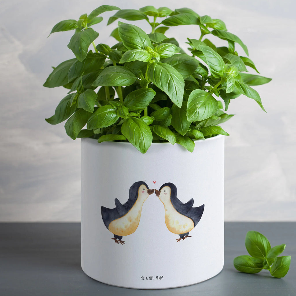 XL Blumentopf Pinguin Liebe Blumentopf Für Wohnzimmer XL, Blumentopf Extra Groß, Blumentopf XXL, Robuster Blumentopf Groß, Großer Blumentopf Für Innen Und Außen, Runder XL Blumentopf, Übertopf XL, Blumentopf Design XL, Blumentopf Für Große Pflanzen, Pflanzkübel Groß, Pflanzgefäß XL, Tiefer Blumentopf, Blumentopf Rustikal Groß, Wetterfester XL Blumentopf, Blumentopf Groß Aus Kunststoff, Blumentopf Für Garten Groß, Blumentopf Groß Innenbereich, Hoher Blumentopf, Pflanztopf Groß, XL Blumentopf, Blumentopf Klassisch Groß, Pflanzgefäß Terrasse Groß, Dekotopf Groß, Großer Blumentopf, Blumentopf Modern Groß, Blumentopf Aus Ton XXL, Blumentopf Für Balkon Groß, Frostsicherer Großer Blumentopf, Blumentopf Aus Keramik XL, Blumentopf Aus Beton Groß, Großer Pflanzbehälter, Eckiger XL Blumentopf, Pflanzkübel Für Palmen, Pflanztopf Garten Groß, Blumentopf Groß Außenbereich, Blumentopf Für Terrasse XL, XL Übertopf Dekorativ, Liebe, Partner, Freund, Freundin, Ehemann, Ehefrau, Heiraten, Verlobung, Heiratsantrag, Liebesgeschenk, Jahrestag, Hocheitstag, Pinguinpaar, Pinguin Paar, Pinguine, Pinguin Liebe, Geschenk Freundin, Verlobter, Pinguin, Geschenkidee, Geschenk Freund, Pärchen. Liebespaar, Geschenk Hochzeitstag, Verlobte, Love, Paar, Hochzeitstag, Hochzeit, Liebesbeweis, Liebesspruch, Gastgeschenk