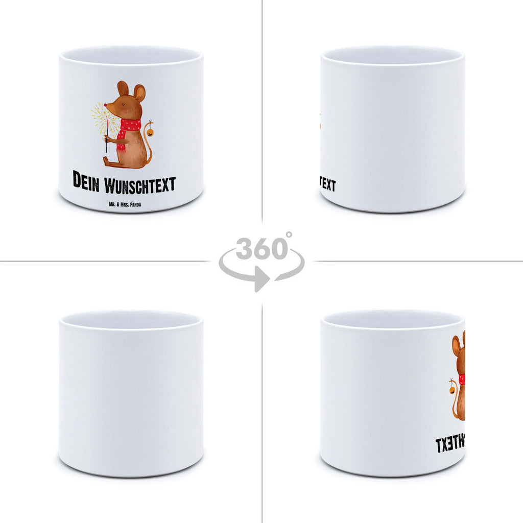 Personalisierter XL Blumentopf Weihnachtsmaus Pflanzkübel Groß Mit Namen, Blumentopf Groß Aus Keramik Mit Gravur, Großer Pflanztopf Für Mama Mit Wunschtext, Großer Blumentopf Personalisiert, Blumentopf Groß Mit Text, Großer Übertopf Für Hochzeit Mit Gravur, Großer Blumentopf Als Geschenk Mit Wunschtext, Personalisierter XL Blumentopf, Pflanztopf Groß Mit Gravur, Ton Blumentopf Groß Mit Wunschtext, Rustikaler XL Blumentopf Personalisiert, Blumentopf Extra Groß Mit Personalisierung, Großer Dekotopf Mit Namen, Blumentopf Für Balkon Mit Namen, XL Blumentopf Mit Wunschtext, Blumentopf Für Terrasse Personalisiert, Blumentopf Groß Mit Gravur, XL Blumentopf Modern Mit Namen, XL Blumentopf Aus Kunststoff Mit Wunschtext, Frostsicherer Pflanzkübel Mit Wunschtext, Übertopf XL Mit Wunschtext, Beton Blumentopf Groß Mit Namen, Blumentopf Für Garten Mit Wunschtext, Klassischer Großer Blumentopf Mit Gravur, Großer Pflanzkübel Selbst Gestalten, XL Blumentopf Mit Namen, XL Pflanzgefäß Mit Wunschtext, Wetterfester XL Blumentopf Mit Gravur, XL Blumentopf Für Wohnzimmer Mit Gravur, Winter, Weihnachten, Weihnachtsdeko, Nikolaus, Advent, Heiligabend, Wintermotiv, Mäuschen, Weihnachtswunder, Weihnachtsgruß, Frohe Weihnachten, Maus, Weihnachtsmotiv