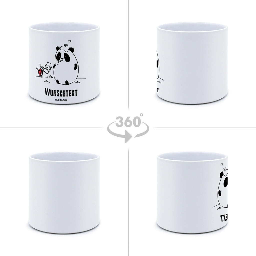 Personalisierter XL Blumentopf Easy & Peasy Gute Besserung Rustikaler XL Blumentopf Personalisiert, Großer Übertopf Für Hochzeit Mit Gravur, Blumentopf Groß Mit Gravur, XL Blumentopf Aus Kunststoff Mit Wunschtext, Blumentopf Groß Mit Text, Wetterfester XL Blumentopf Mit Gravur, Blumentopf Für Terrasse Personalisiert, Pflanztopf Groß Mit Gravur, Pflanzkübel Groß Mit Namen, XL Pflanzgefäß Mit Wunschtext, Blumentopf Für Garten Mit Wunschtext, Blumentopf Extra Groß Mit Personalisierung, Ton Blumentopf Groß Mit Wunschtext, Blumentopf Groß Aus Keramik Mit Gravur, Personalisierter XL Blumentopf, Blumentopf Für Balkon Mit Namen, Großer Pflanztopf Für Mama Mit Wunschtext, Großer Dekotopf Mit Namen, Großer Pflanzkübel Selbst Gestalten, Frostsicherer Pflanzkübel Mit Wunschtext, Klassischer Großer Blumentopf Mit Gravur, Großer Blumentopf Personalisiert, XL Blumentopf Modern Mit Namen, Übertopf XL Mit Wunschtext, XL Blumentopf Mit Wunschtext, XL Blumentopf Für Wohnzimmer Mit Gravur, Beton Blumentopf Groß Mit Namen, XL Blumentopf Mit Namen, Großer Blumentopf Als Geschenk Mit Wunschtext, Geschenk Frauen