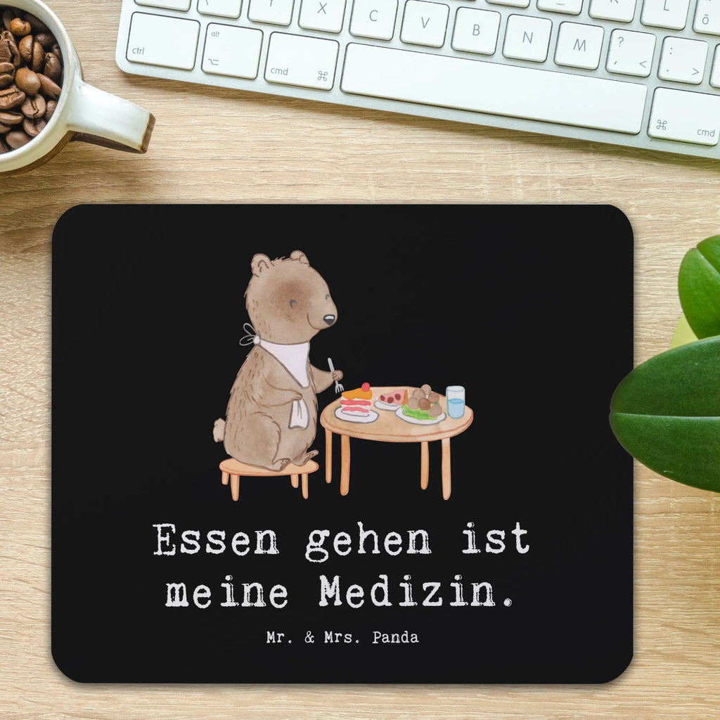 Mauspad Bär Essen gehen mousematte, mauspad pc, notebook mauspad, computermatte, mauspad laptop, Mauspad, mausteppich, pc mauspad, Mausmatte, Mousepad, Mausunterlage, computer mauspad, pc mausunterlage, laptop mauspad, laptop mousepad, pc mousepad, computer mousepad, Geschenk, Schenken, Sport, Sportart, Hobby, Danke, Dankeschön, Auszeichnung, Gewinn, Sportler, Essen gehen, Restaurant, Essen, Köstlichkeiten, Restaurantbesuch