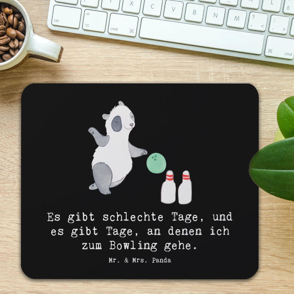 Mouse mat panda bowling Mauspad, Büroausstattung, Arbeitszimmer, Einzigartiges Mauspad, Computer zubehör, Mauspad Büro, Mausunterlage, Mousepad, PC Zubehör, Designer Mauspad, Geschenk, Sport, Sportart, Hobby, Schenken, Danke, Dankeschön, Auszeichnung, Gewinn, Sportler, Kegelbahn, Bowlen gehen, Bowlingbahn, Bowlingparty, Bowlingausflug, Bowling, Bowling Center, Kegelausflug