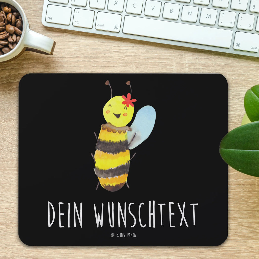 Personalised mouse mat bee happy Mausunterlage, Mouse Pad mit Namen, Mousepad Bedrucken, Mauspad mit Namen, Individuelles Mauspad, Arbeitszimmer Geschenk, Personalisiertes Mousepad, Personalisiertes Mauspad, Namensaufdruck, Mausmatte, Mauspad mit Namen Gestalten, Mauspad Bedrucken, Büro Geschenk, Personalisiertes Mouse Pad, Mousepad mit Namen, Selbst Bedrucken, Biene, Wespe, Hummel