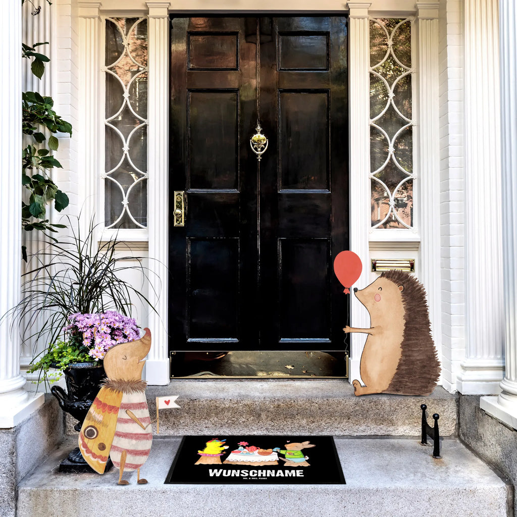 Personalisierte Fußmatte Ostern Frühstück Türvorleger mit Namen, Namensfussmatte, Fußmatte bedrucken, Türvorleger personalisiert, Wunschnamen, Bedrucken, Haustürmatte personalisiert, Personalisierte Fußmatte, Personalisiert, Personalisieruung, Fußmatte mit Namen, Ostern, Osterhase, Ostergeschenke, Osternest, Osterdeko, Geschenke zu Ostern, Ostern Geschenk, Ostergeschenke Kinder, Ostern Kinder, Frühling, Frühstück, Ostereier, Frühlingsgefühle, Picknick, Küken, Hase, Ostergrüße, Osterfrühstück, Osterküken